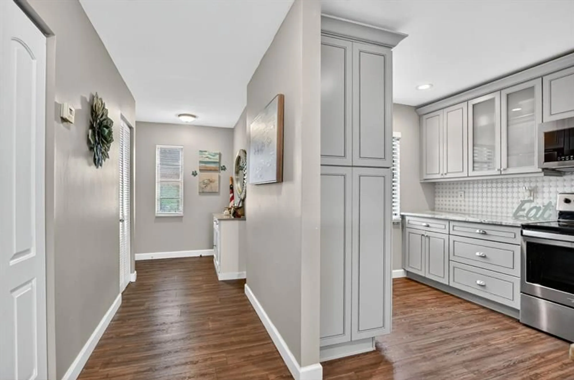 Property Slideshow image 12 of 46 | 21219 lago cir j, Boca Raton, FL, 33433