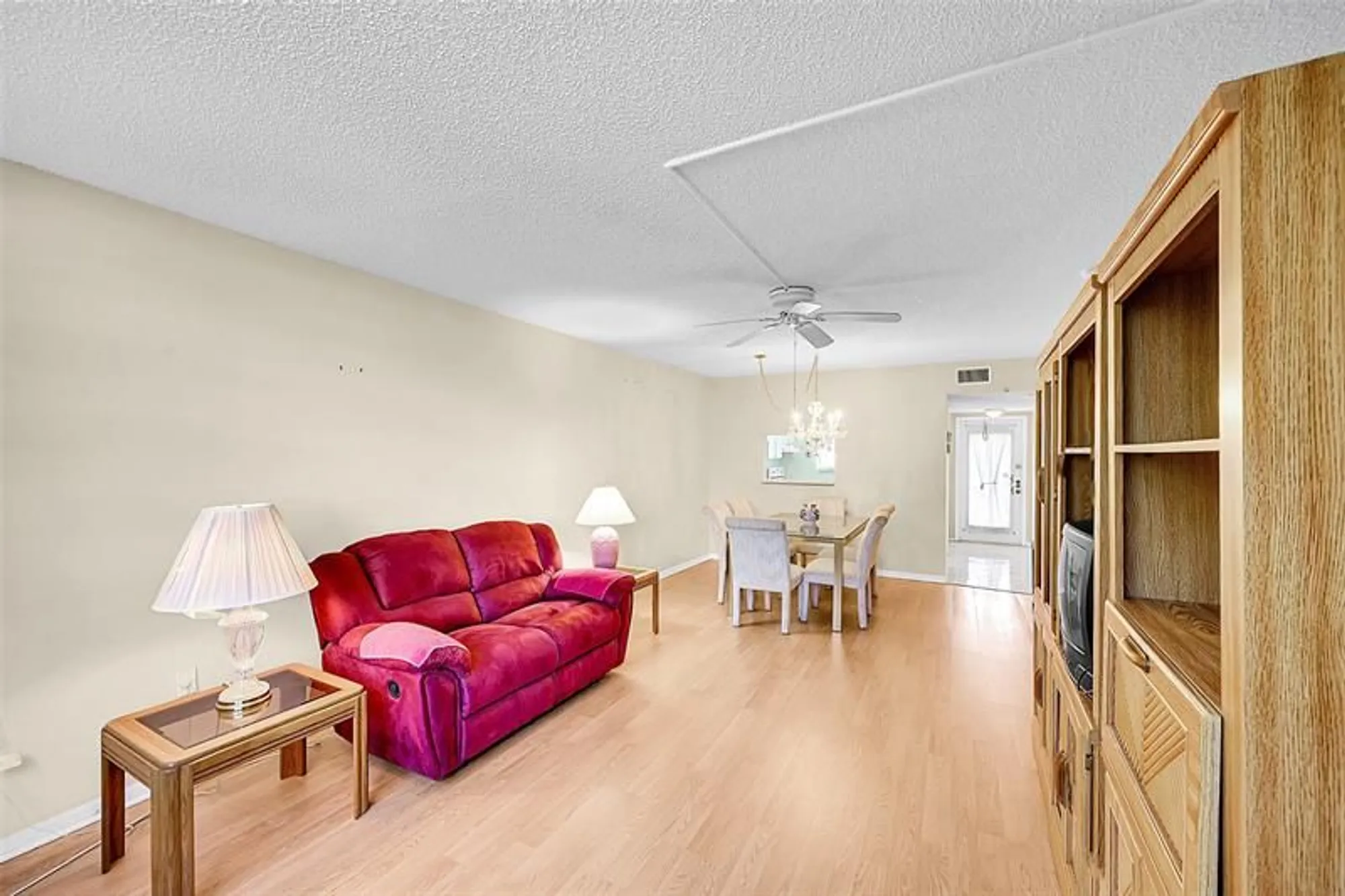 Property Slideshow image 17 of 28 | 6800 royal palm blvd apt 102, Margate, FL, 33063