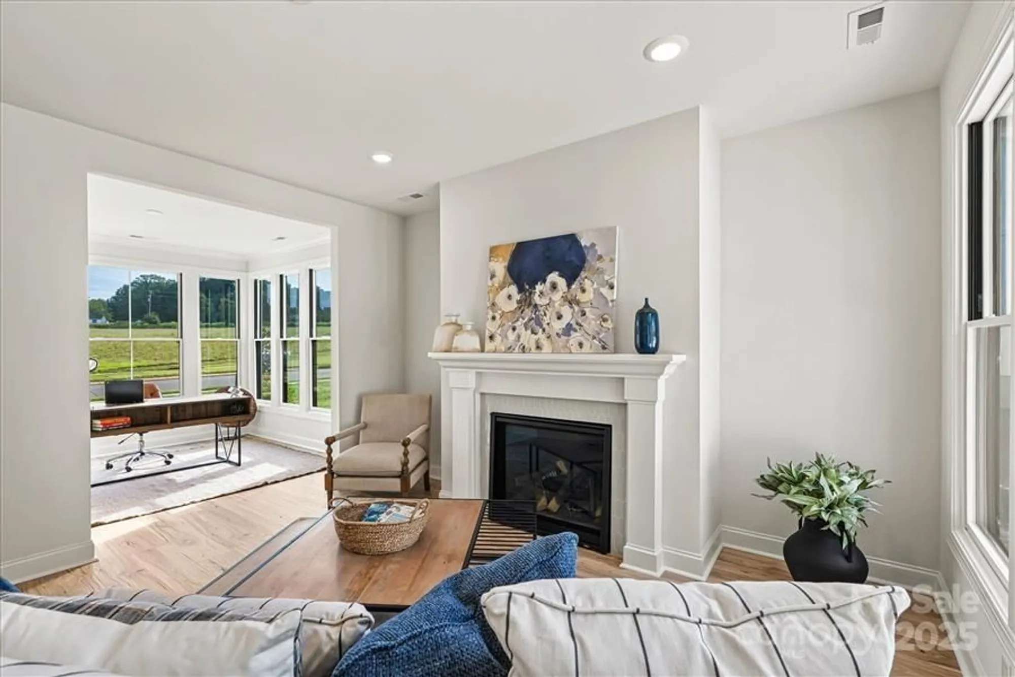 Property Slideshow image 11 of 34 | 114 alenda lux cir # 3, Mooresville, NC, 28115