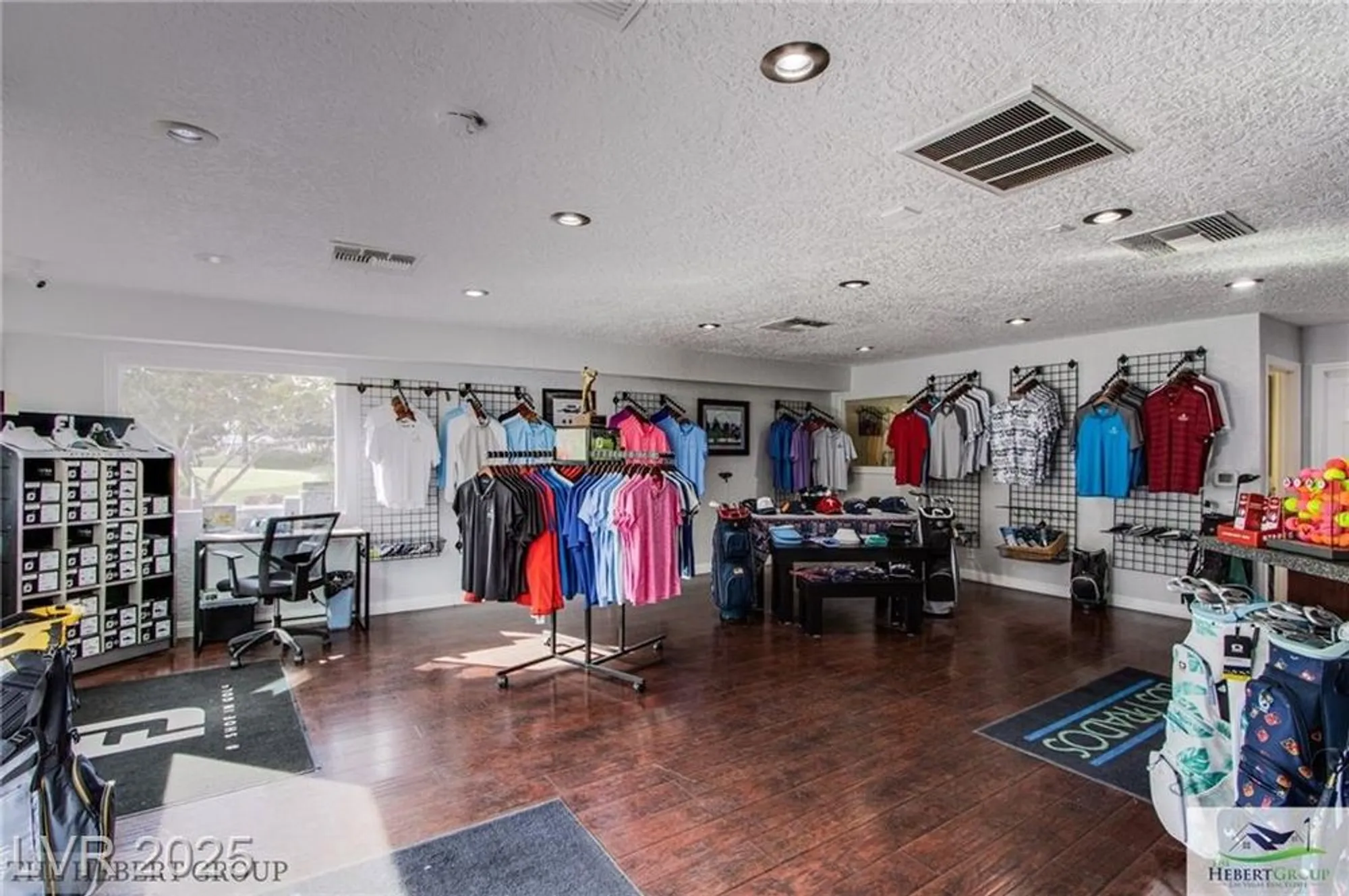 Property Slideshow image 46 of 49 | 5245 roca ln, Las Vegas, NV, 89130