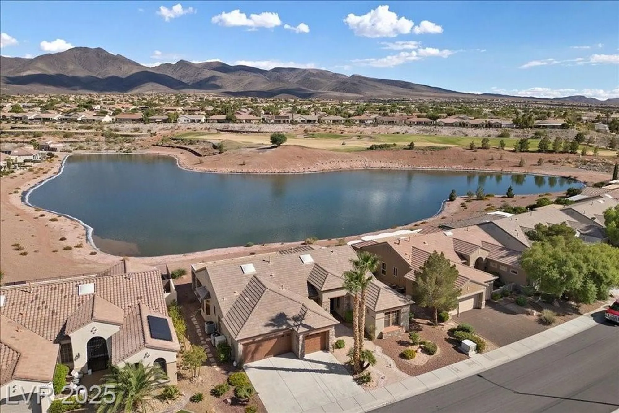 Property Slideshow image 37 of 45 | 2725 olivia heights ave, Henderson, NV, 89052