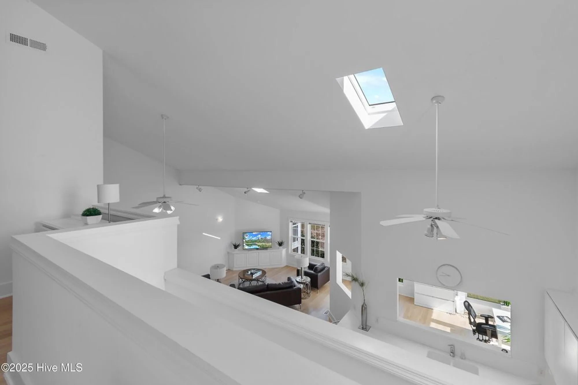 Property Slideshow image 35 of 61 | 3159 lakeside commons dr 1, Southport, NC, 28461