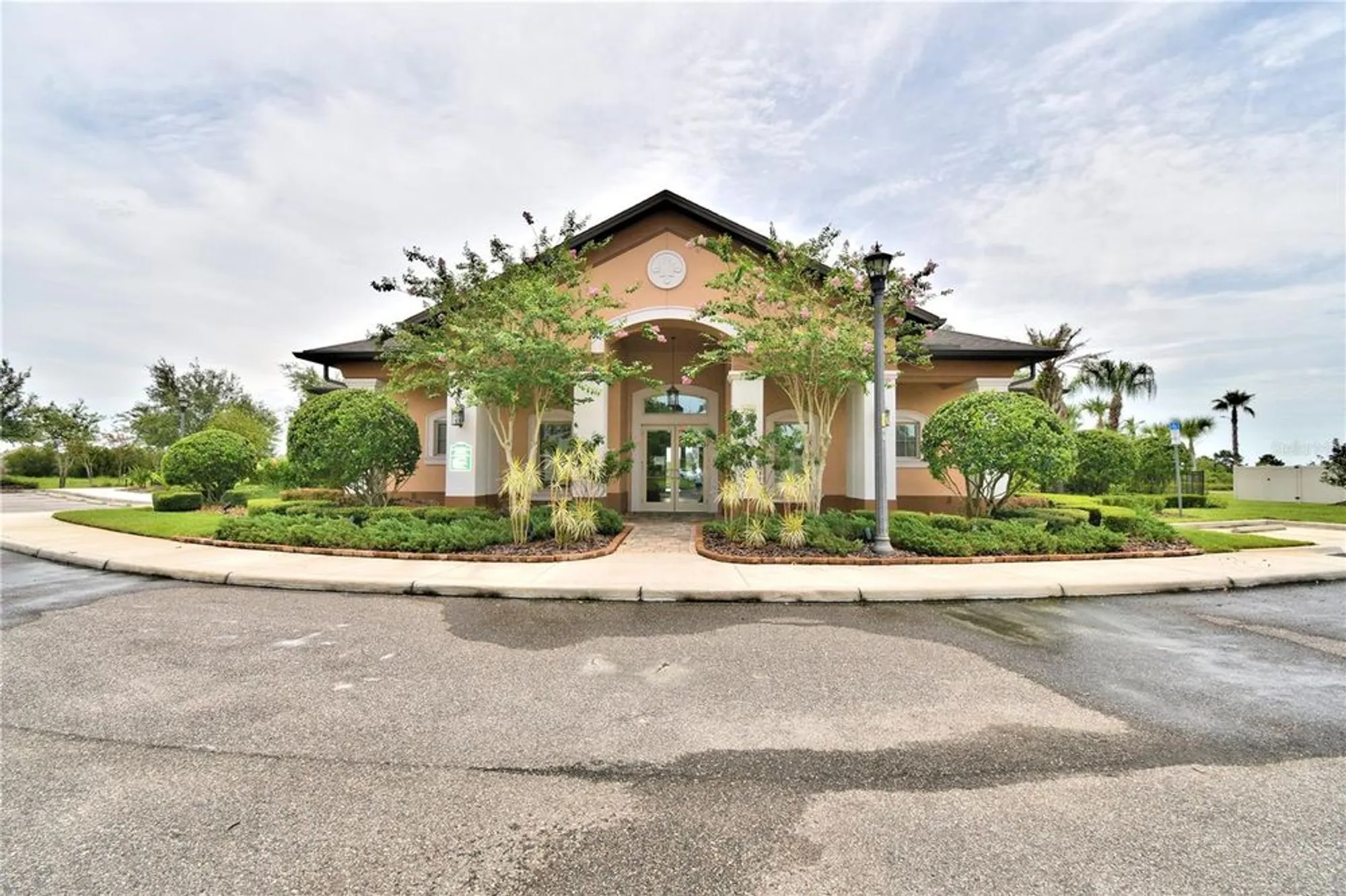 Property Slideshow image 51 of 55 | 2577 canyon crest dr, Lakeland, FL, 33811