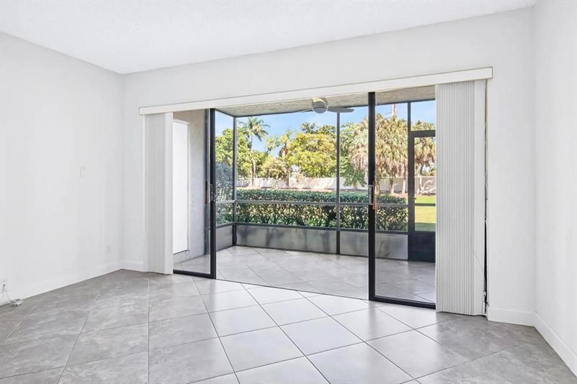 Property Slideshow image 7 of 38 | 5021 oak hill ln apt 115, Delray Beach, FL, 33484