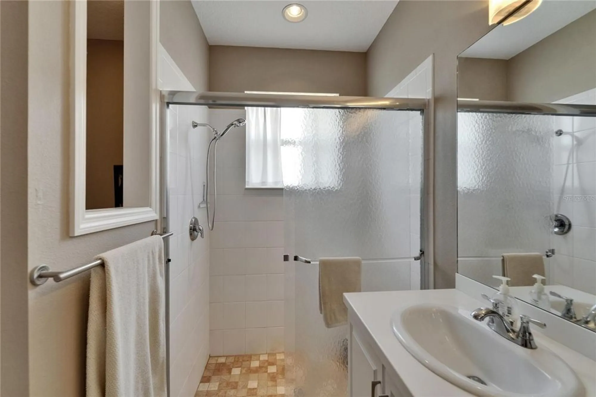 Property Slideshow image 19 of 81 | 16261 amethyst key dr, Wimauma, FL, 33598