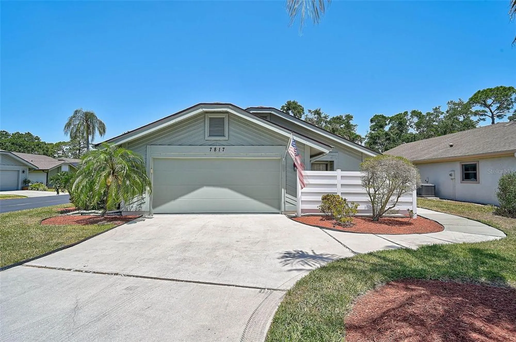 Property Slideshow image 3 of 36 | 7817 pine trace dr # 15, Sarasota, FL, 34243