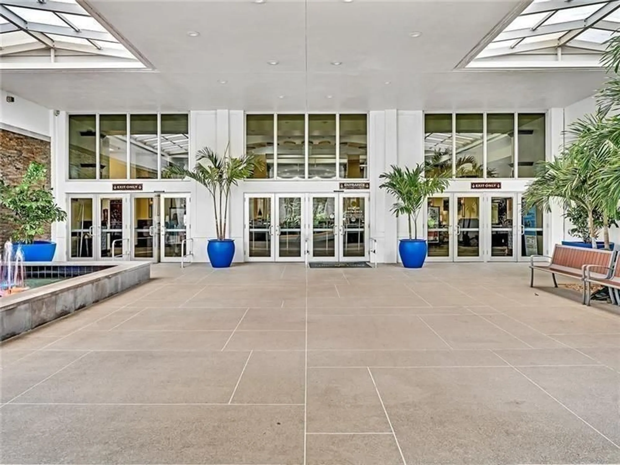 Property Slideshow image 61 of 81 | 7377 granville dr 311, Tamarac, FL, 33321