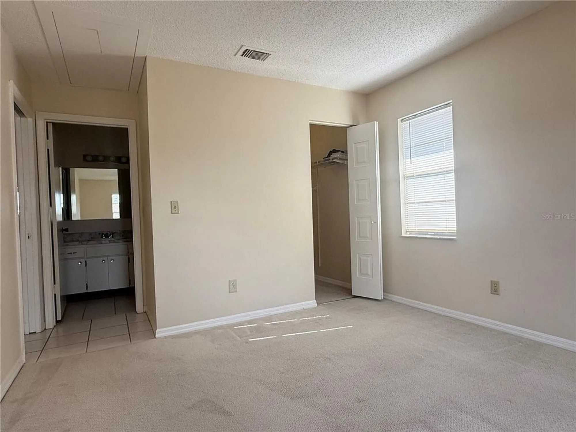 Property Slideshow image 25 of 37 | 407 feltham trl unit b, Sun City Center, FL, 33573