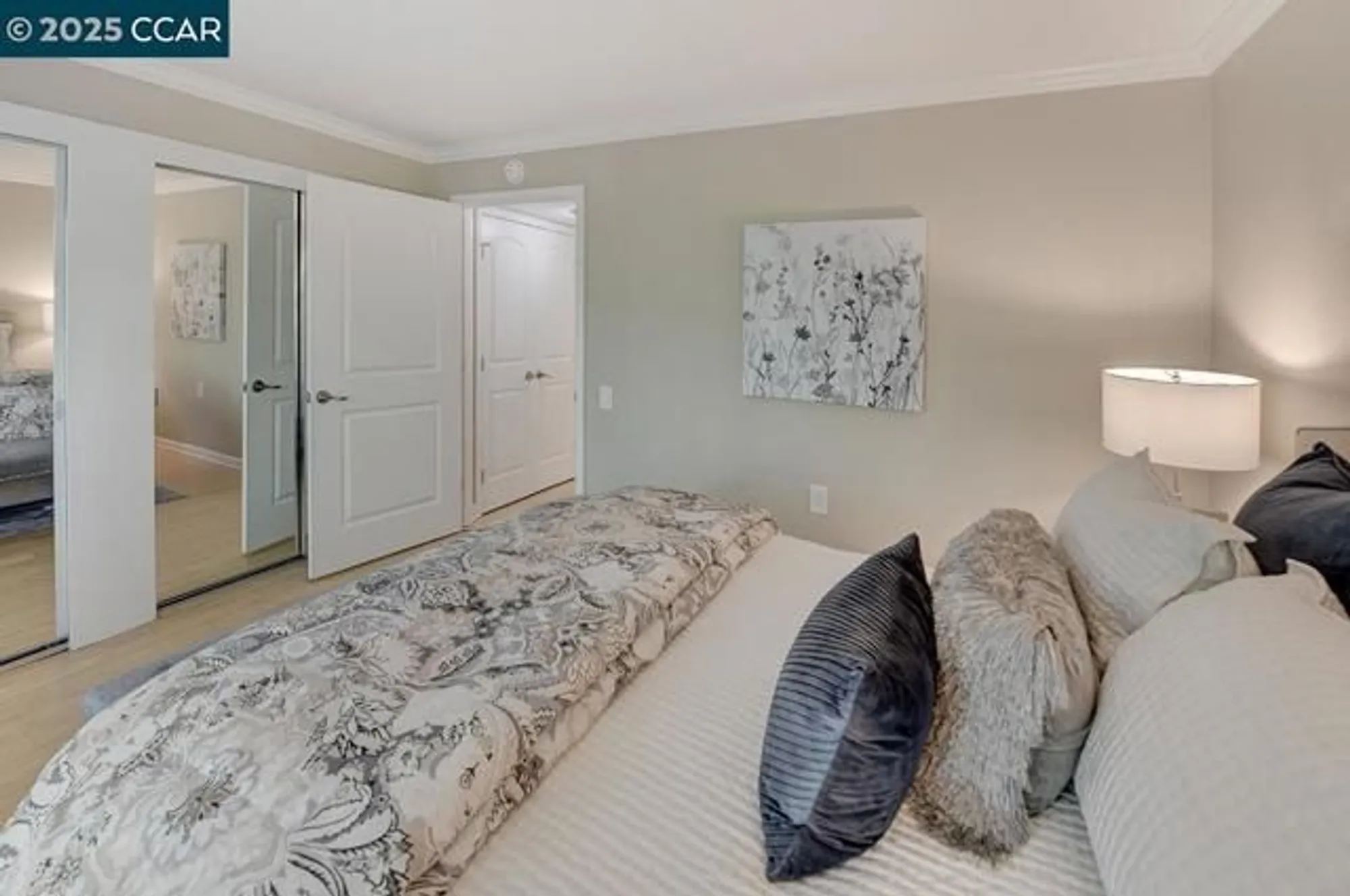 Property Slideshow image 39 of 53 | 1136 rockledge ln apt 6, Walnut Creek, CA, 94595