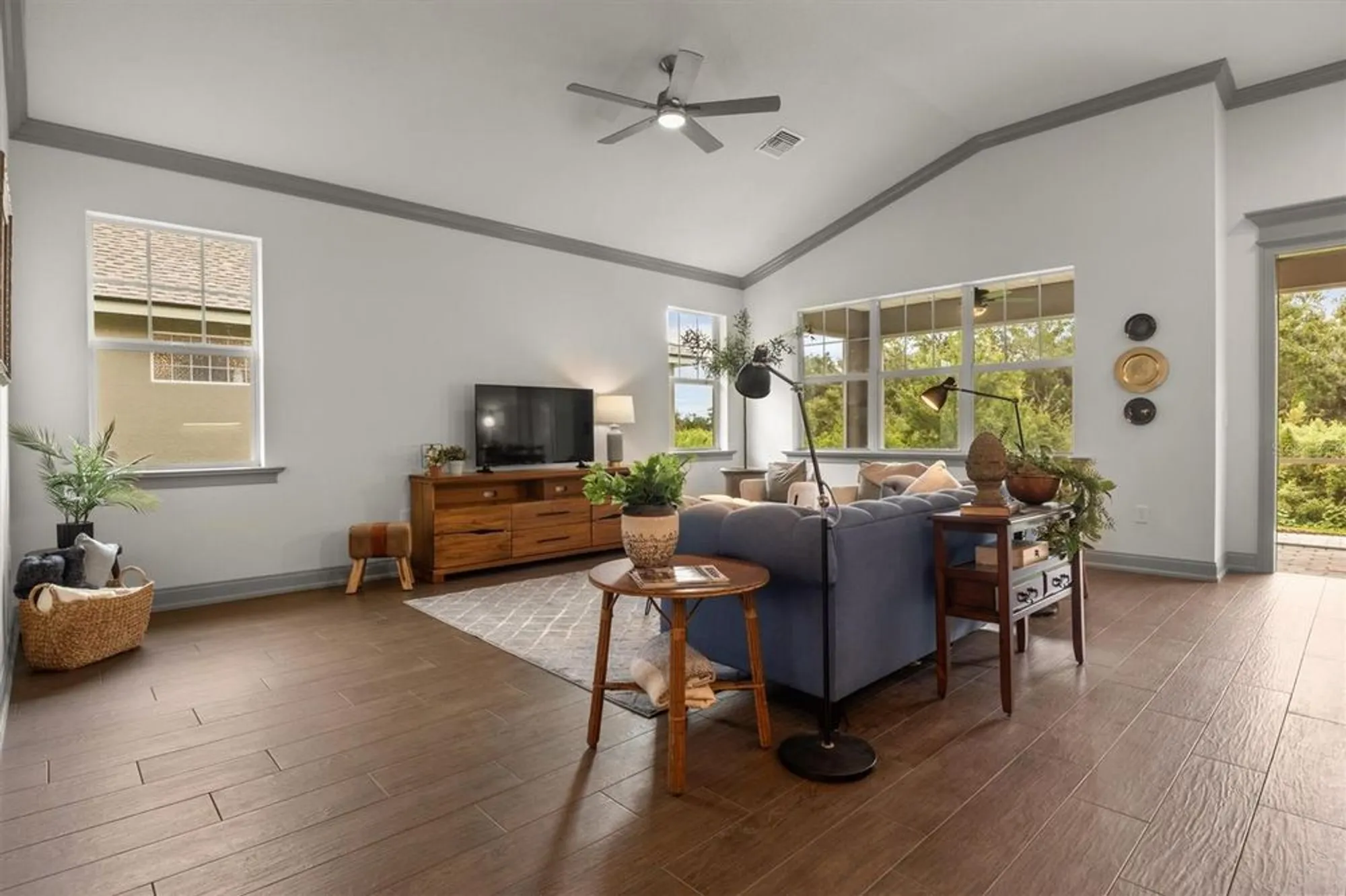 Property Slideshow image 2 of 61 | 7911 lake james blvd, Lakeland, FL, 33810