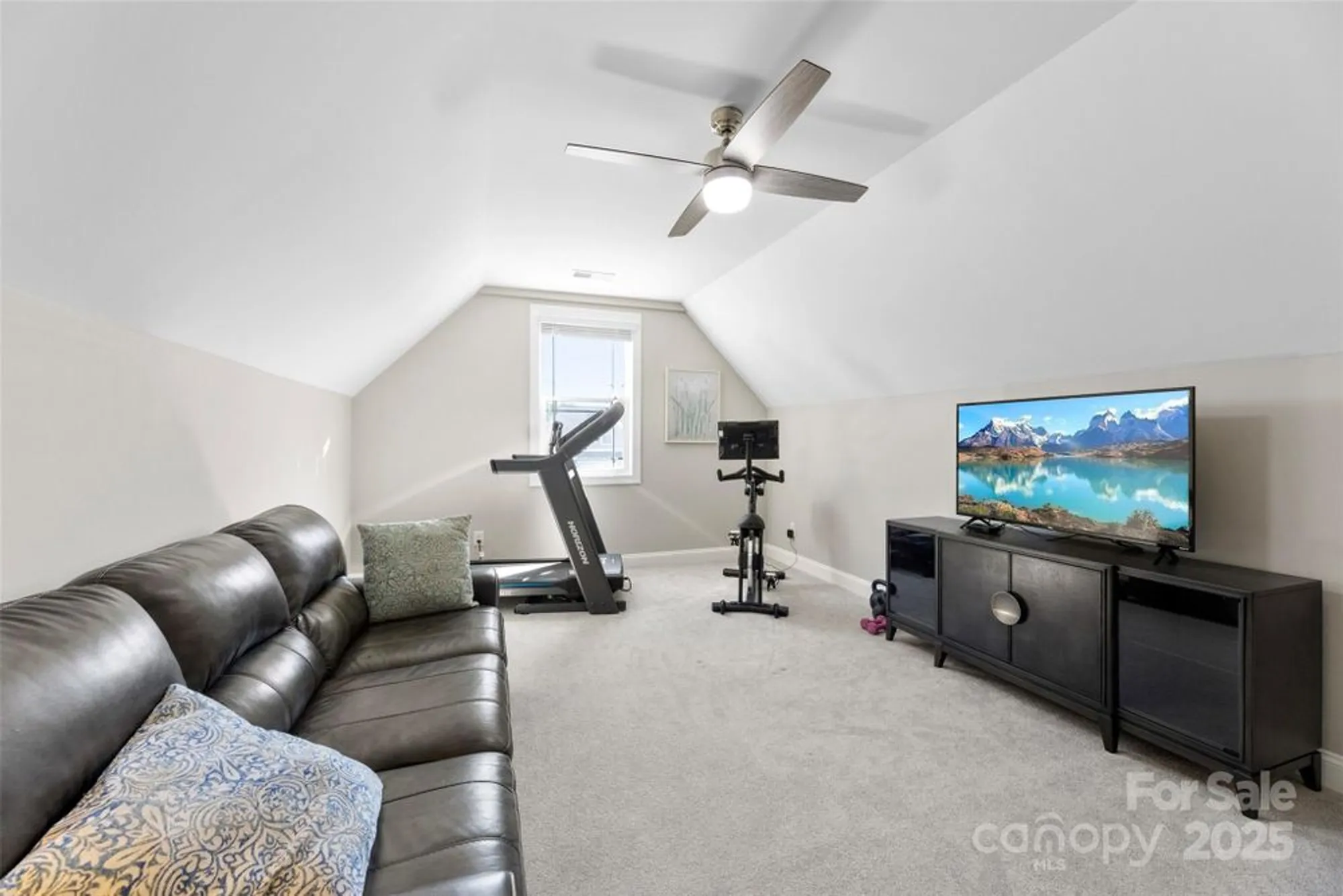 Property Slideshow image 27 of 35 | 5743 notch peak ave, Fort Mill, SC, 29707