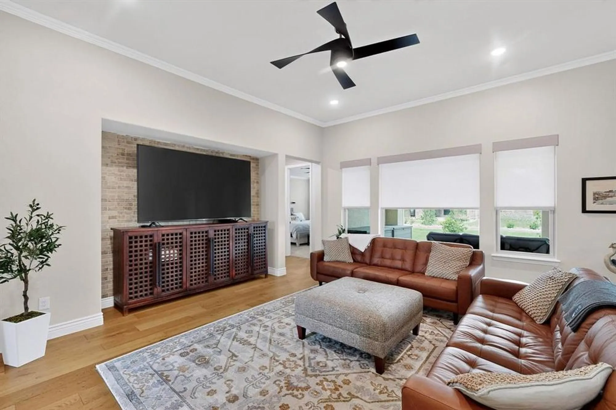Property Slideshow image 11 of 40 | 12704 golden rock dr, Denton, TX, 76207
