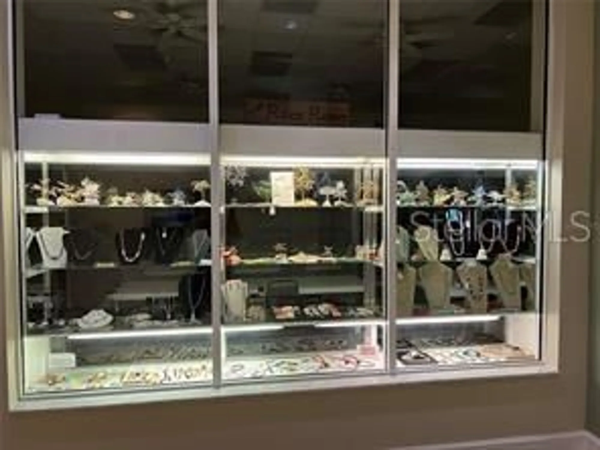 Property Slideshow image 40 of 50 | 401 dorchester pl apt 62, Sun City Center, FL, 33573