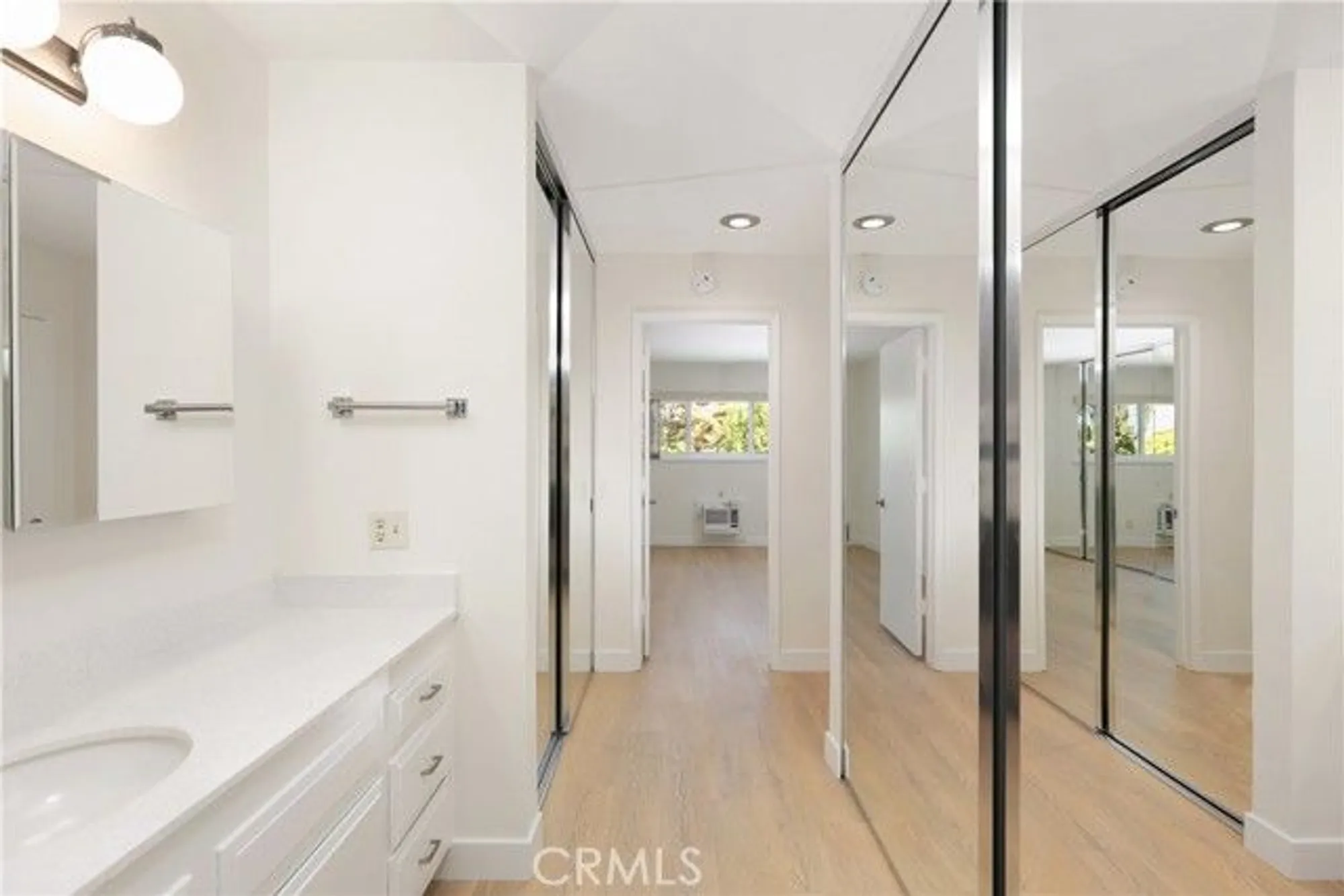 Property Slideshow image 12 of 22 | 2386 via mariposa 2b, Laguna Woods, CA, 92637