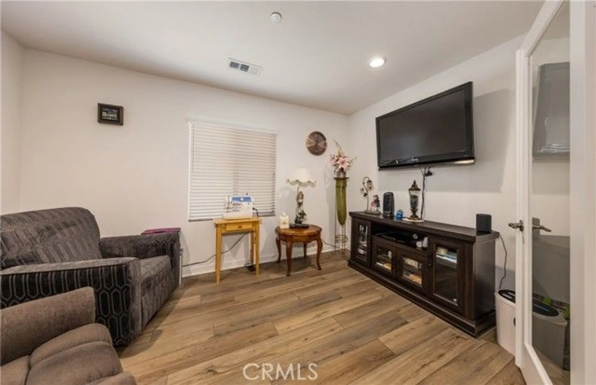Property Slideshow image 5 of 39 | 1559 lismore ln, Beaumont, CA, 92223