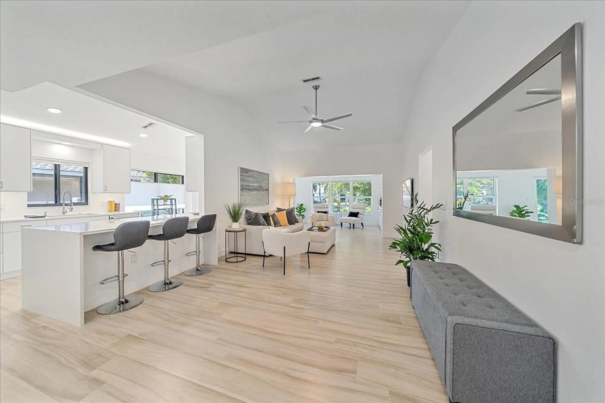 Property Slideshow image 5 of 33 | 1684 pintail way 7, Sarasota, FL, 34231