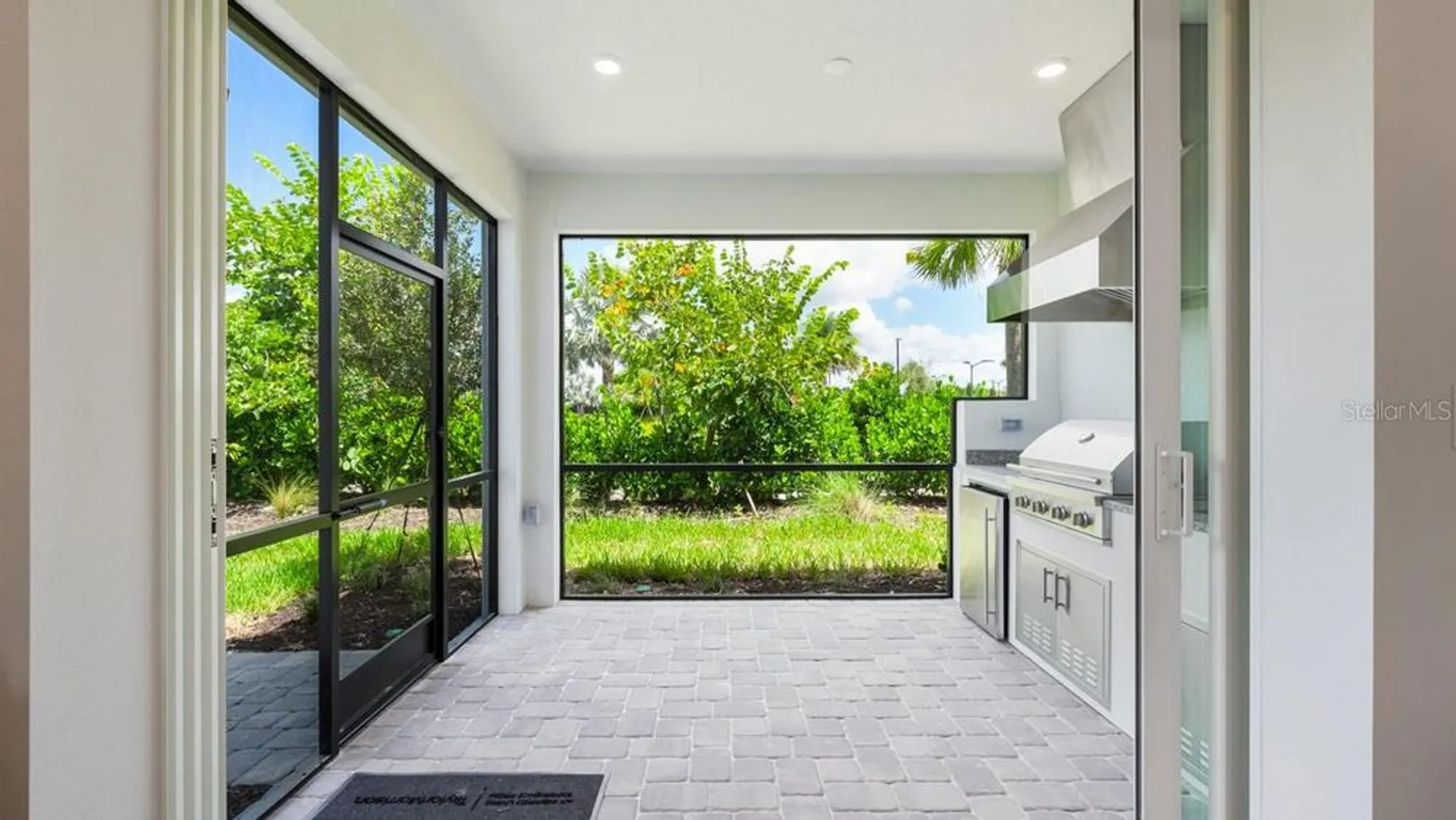 Property Slideshow image 30 of 62 | 4070 santa caterina blvd # 101, Bradenton, FL, 34211