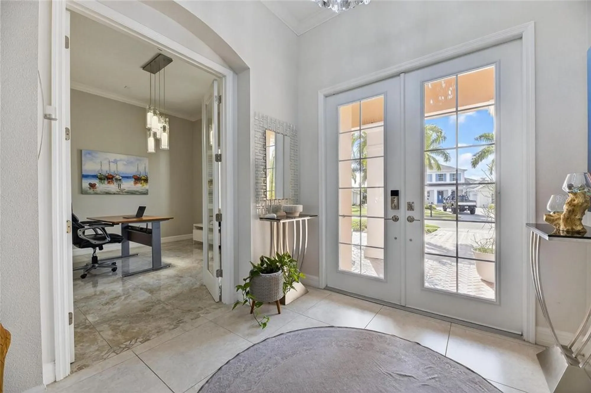 Property Slideshow image 12 of 99 | 719 islebay dr, Apollo Beach, FL, 33572