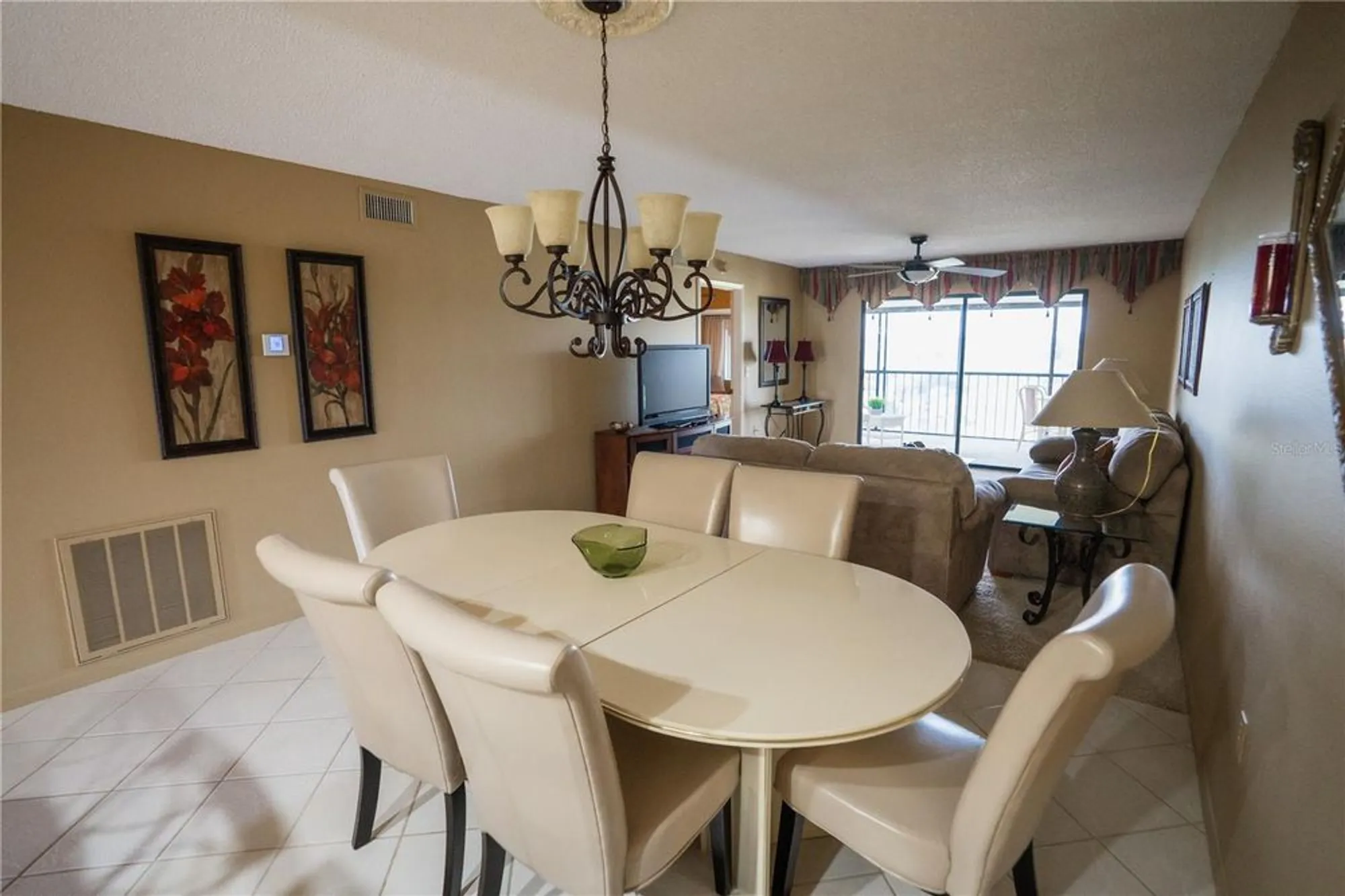 Property Slideshow image 8 of 26 | 1846 golfview dr # 1846, Tarpon Springs, FL, 34689