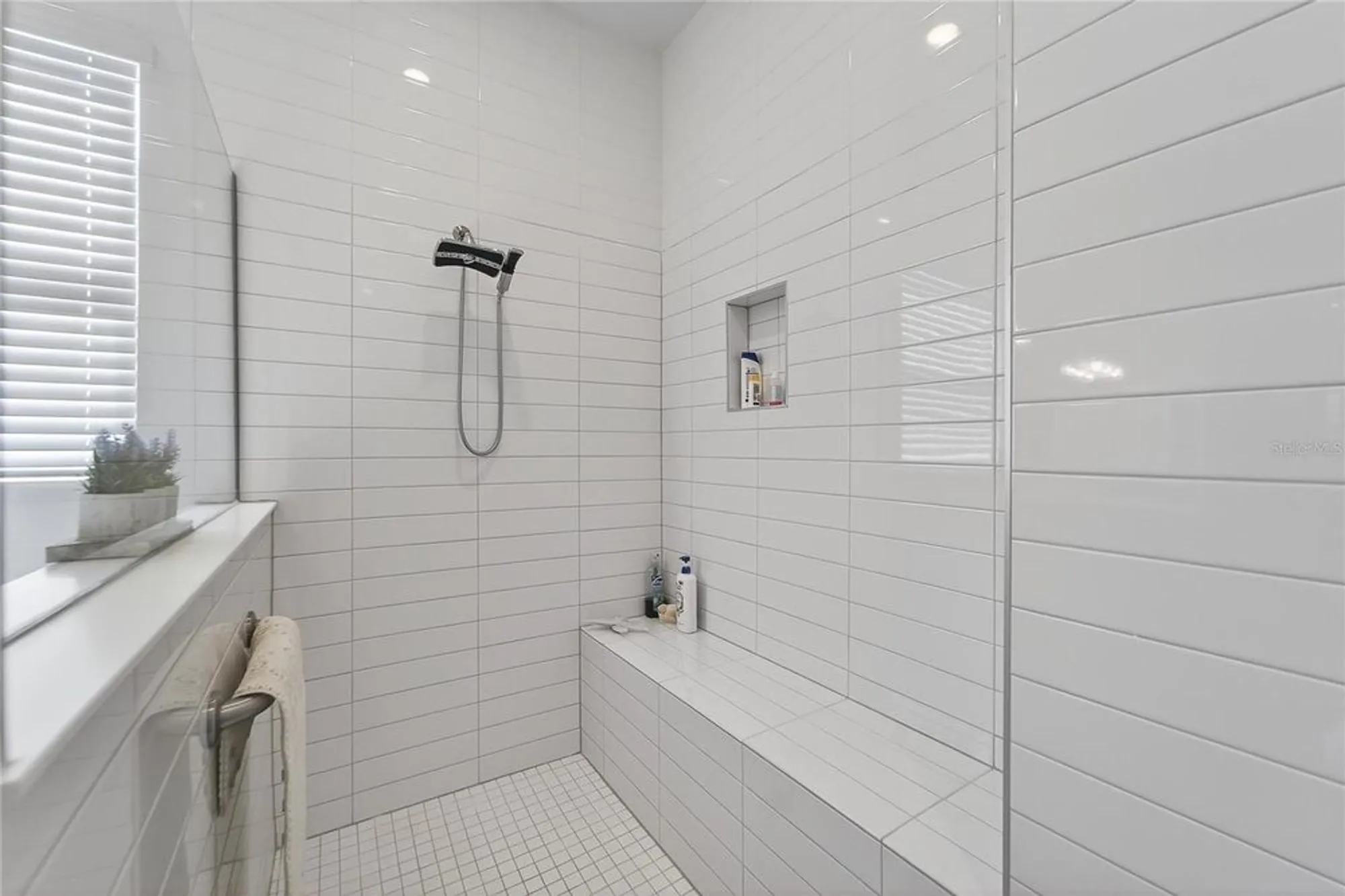 Property Slideshow image 34 of 98 | 17216 scuba crest st, Wimauma, FL, 33598