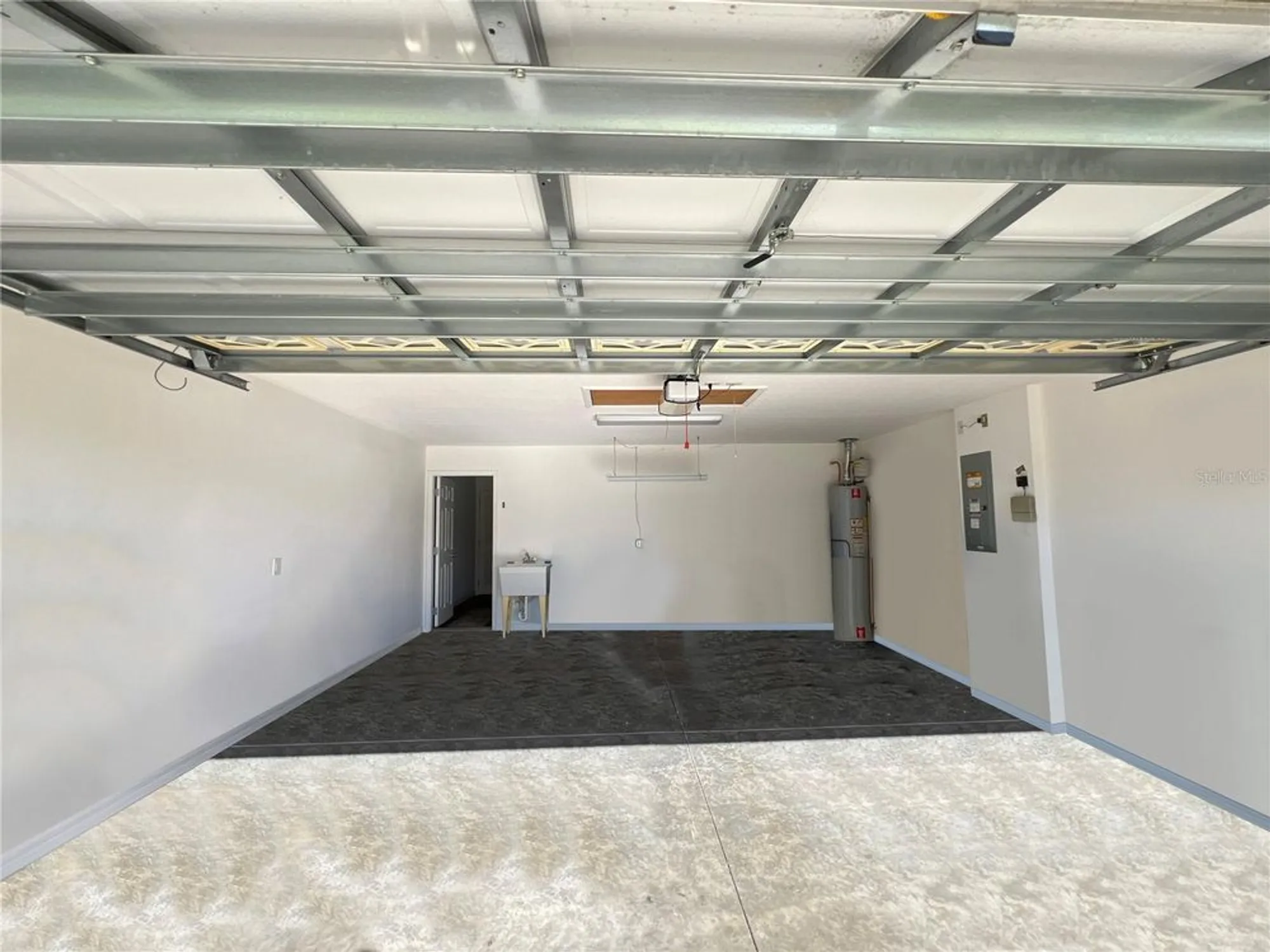 Property Slideshow image 35 of 50 | 2074 harston trl, The Villages, FL, 32162