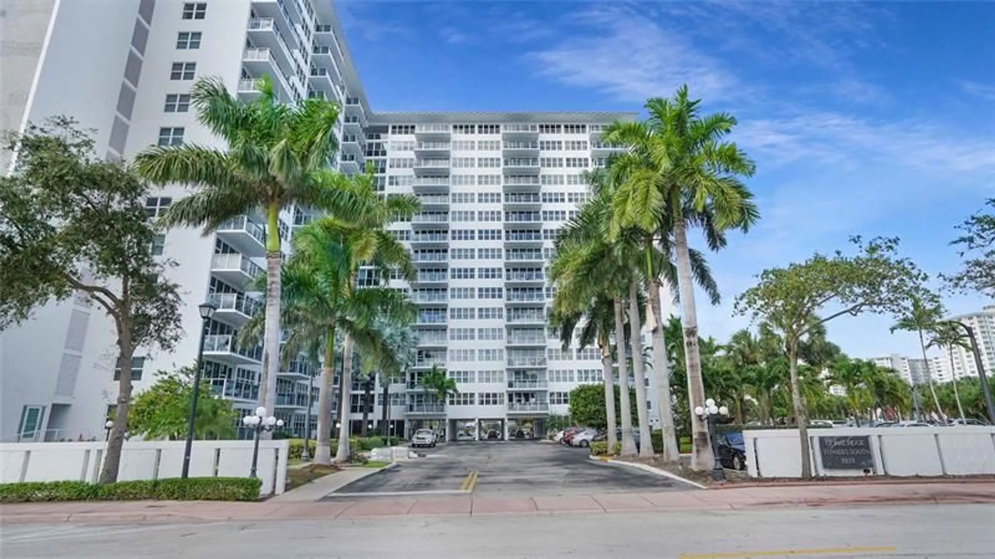 Property Slideshow image 34 of 49 | 3333 ne 34th st 109, Fort Lauderdale, FL, 33308
