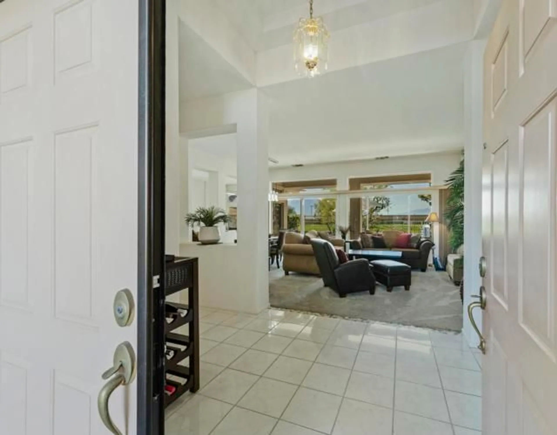 Property Slideshow image 5 of 38 | 38129 grand oaks ave, Palm Desert, CA, 92211