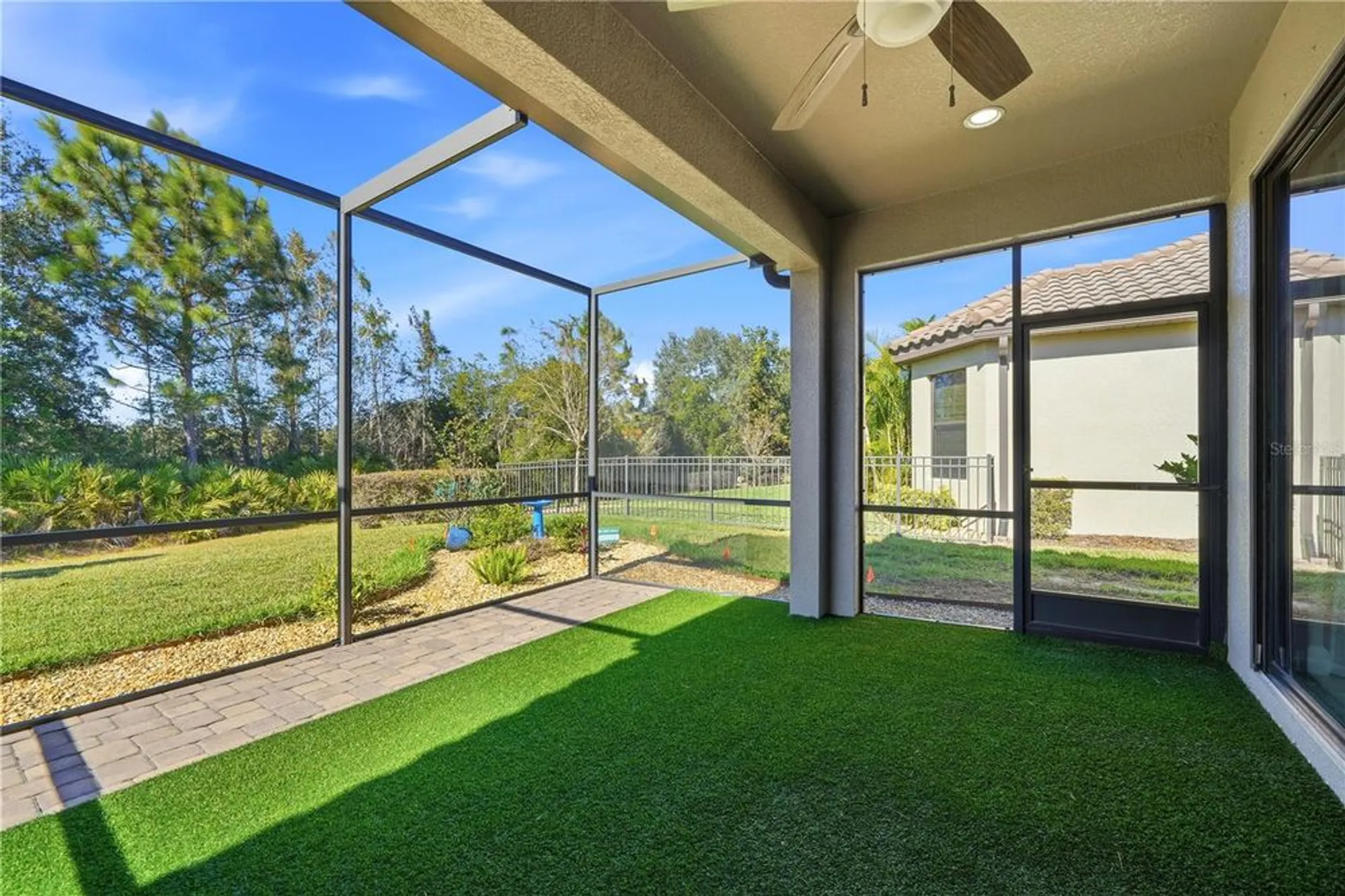 Property Slideshow image 34 of 70 | 20112 sorano hill pl, Tampa, FL, 33647