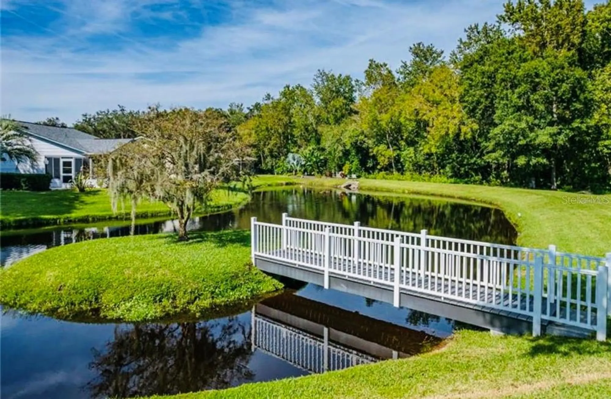 Property Slideshow image 49 of 59 | 1690 colonnades cir, Lakeland, FL, 33811