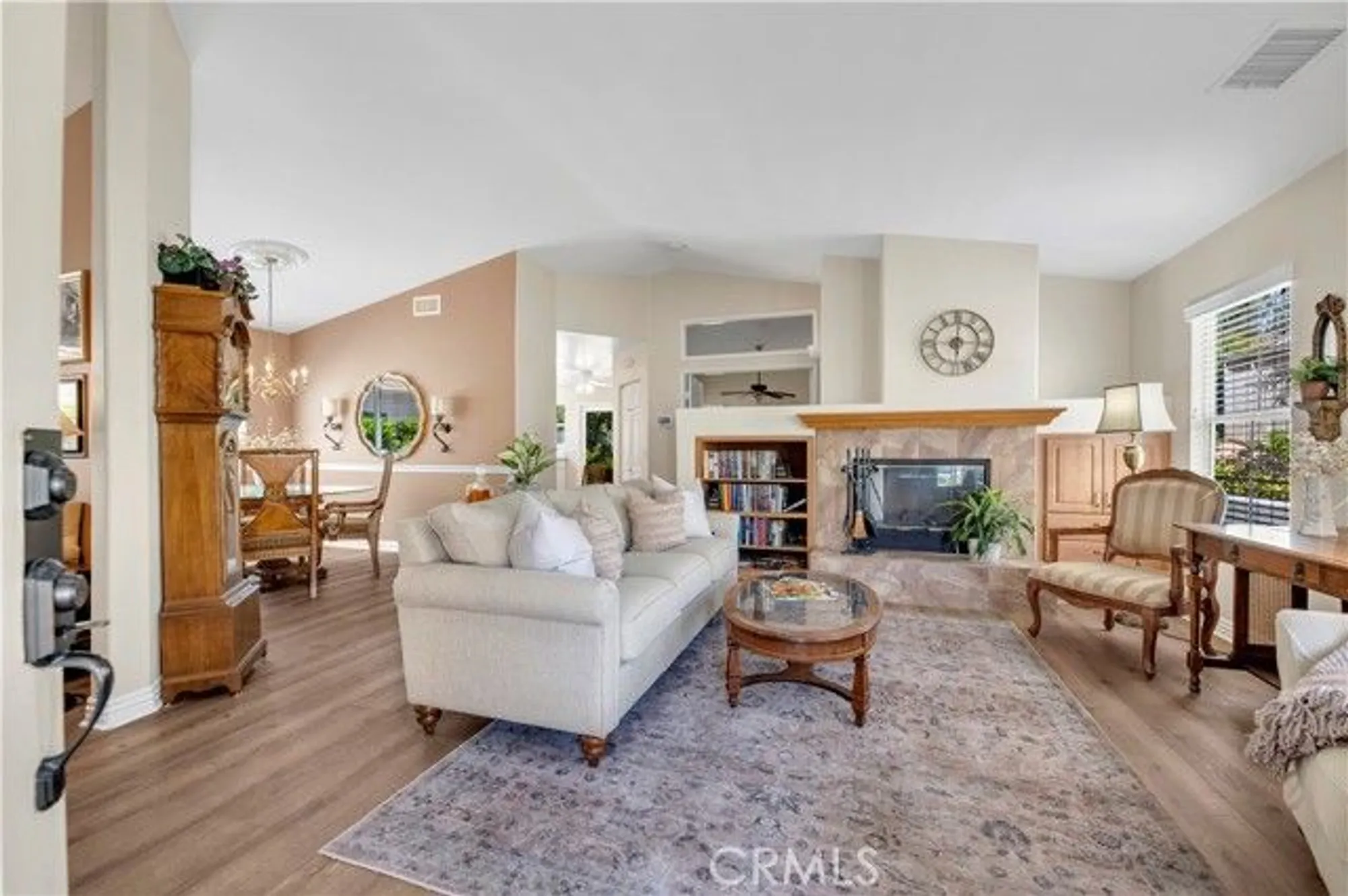 Property Slideshow image 10 of 33 | 40633 corte albara, Murrieta, CA, 92562