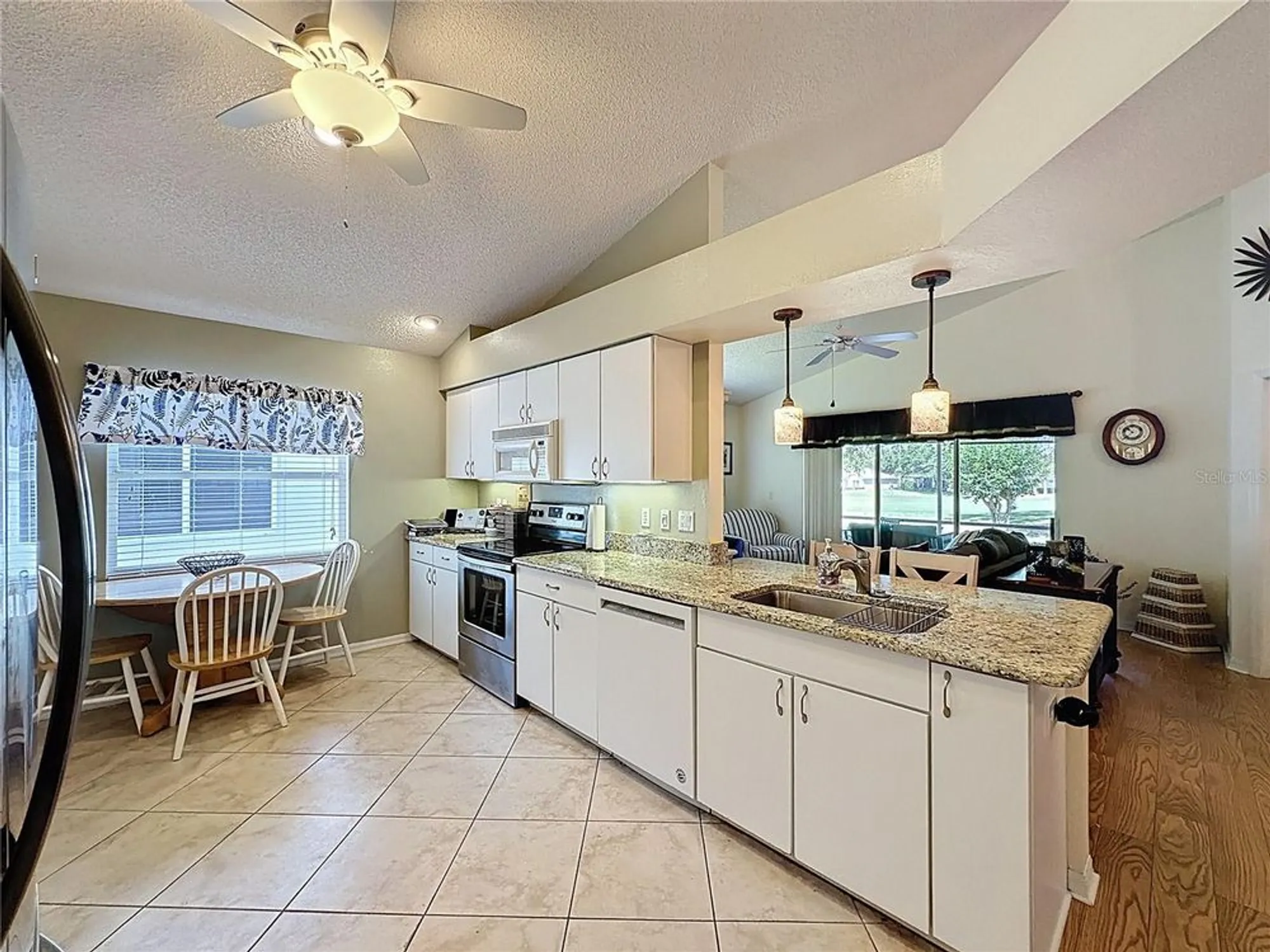 Property Slideshow image 14 of 69 | 3706 doune way, Clermont, FL, 34711