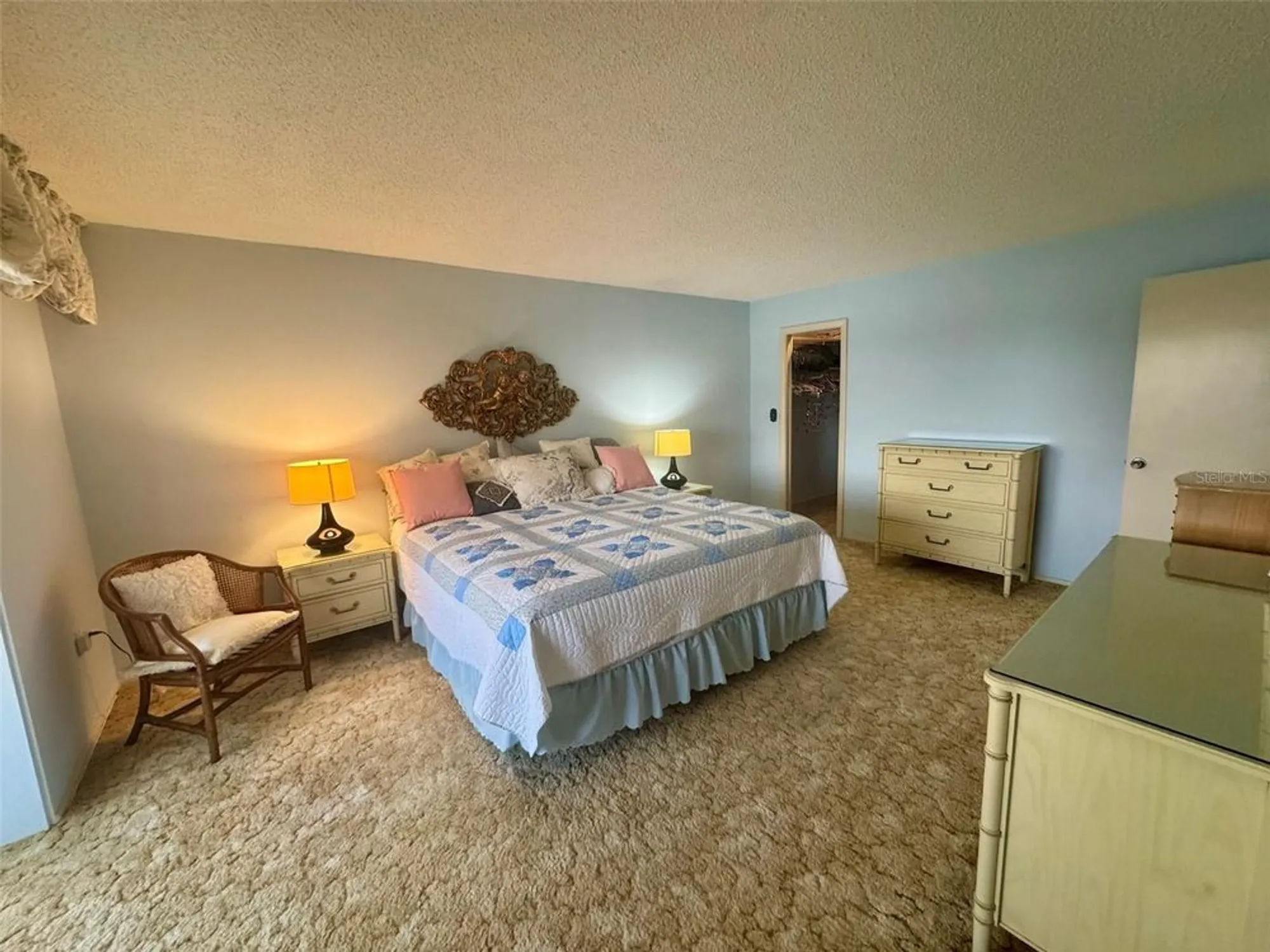 Property Slideshow image 19 of 51 | 4775 cove cir apt 403, St Petersburg, FL, 33708