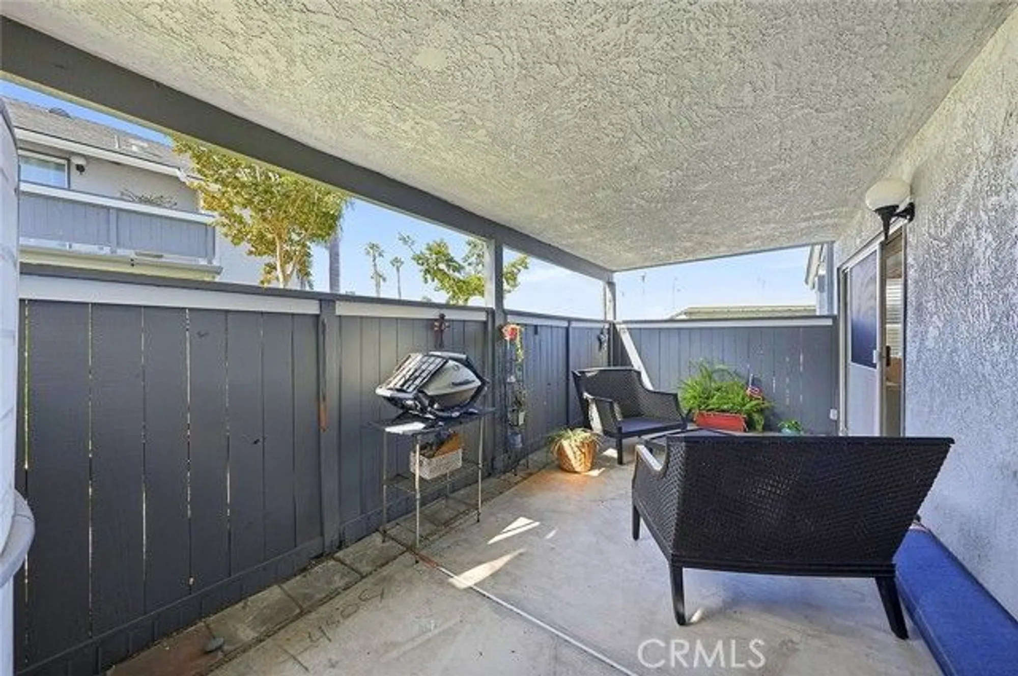 Property Slideshow image 29 of 40 | 18272 parkview ln 101, Huntington Beach, CA, 92648