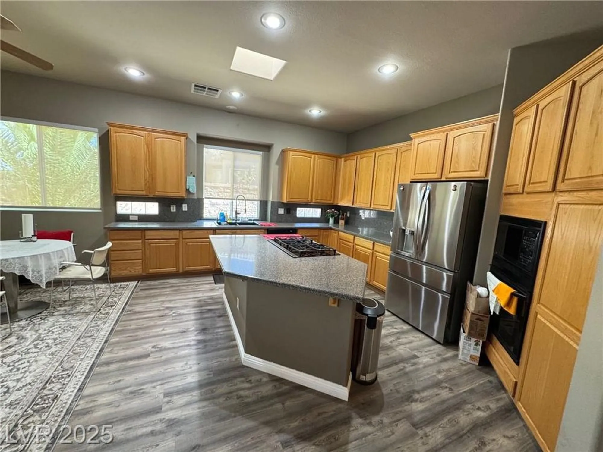 Property Slideshow image 9 of 47 | 4507 denaro dr, Las Vegas, NV, 89135