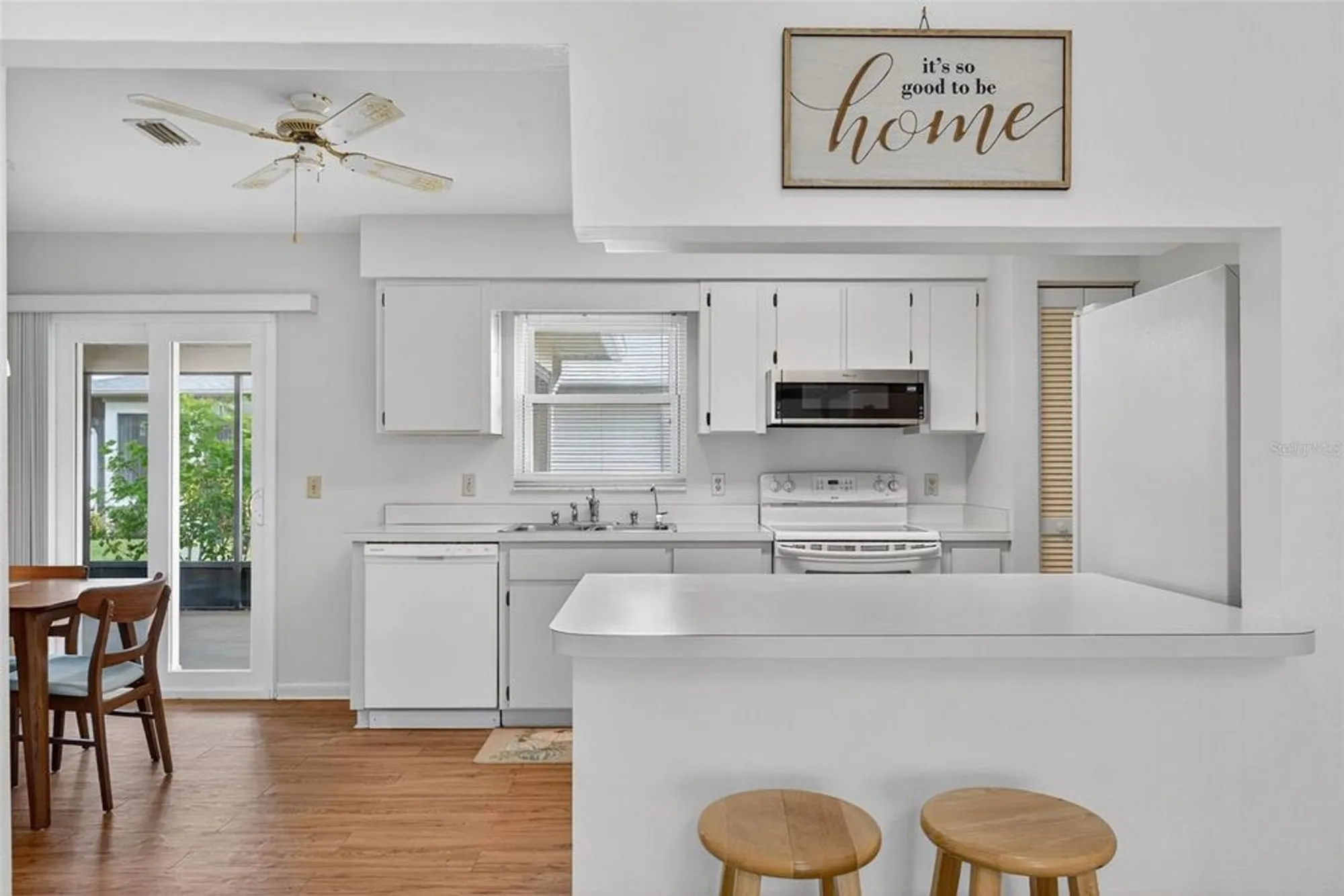 Property Slideshow image 6 of 42 | 2243 sea island cir, Lakeland, FL, 33810