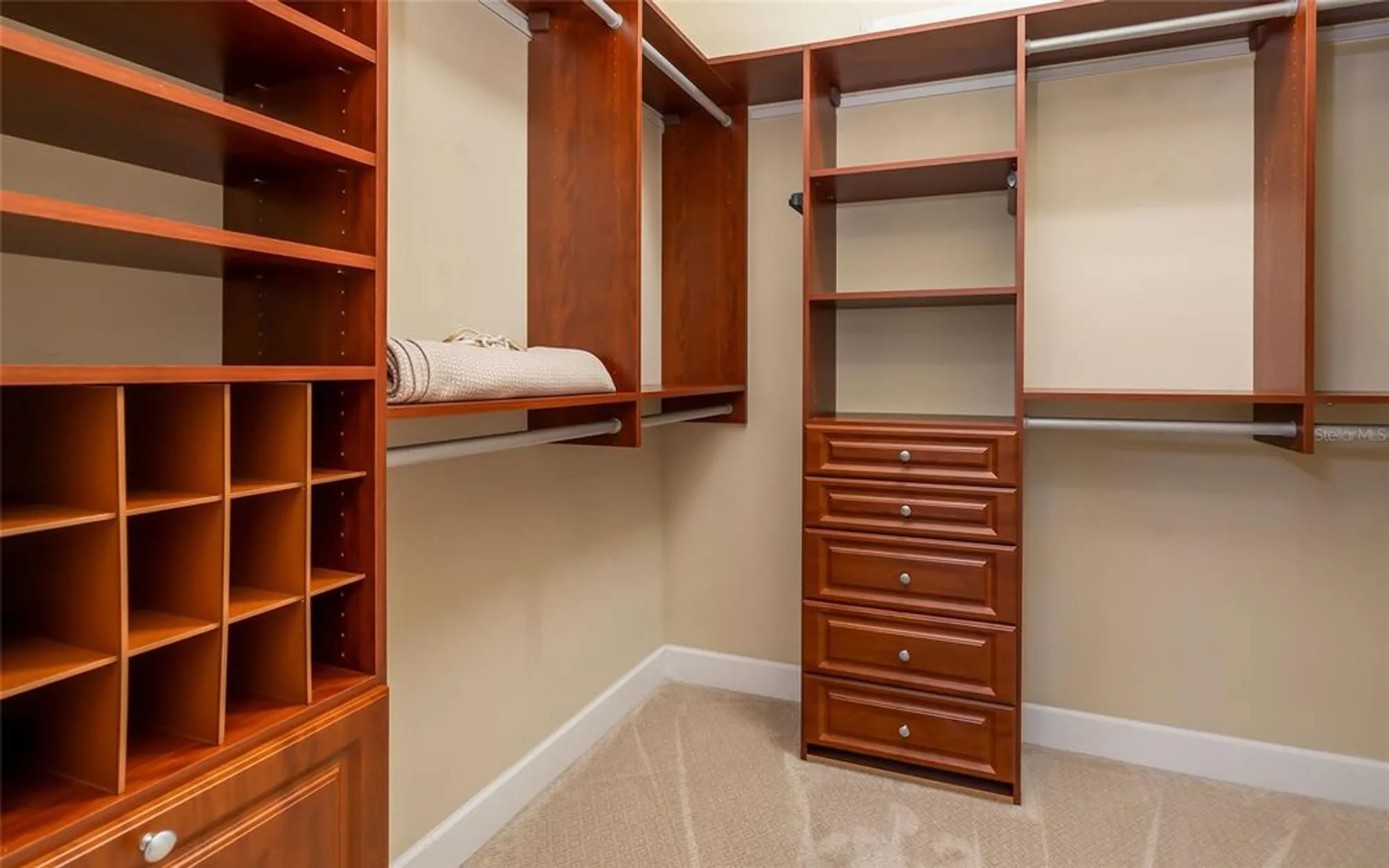 Property Slideshow image 21 of 50 | 339 sapphire lake dr unit 101, Bradenton, FL, 34209