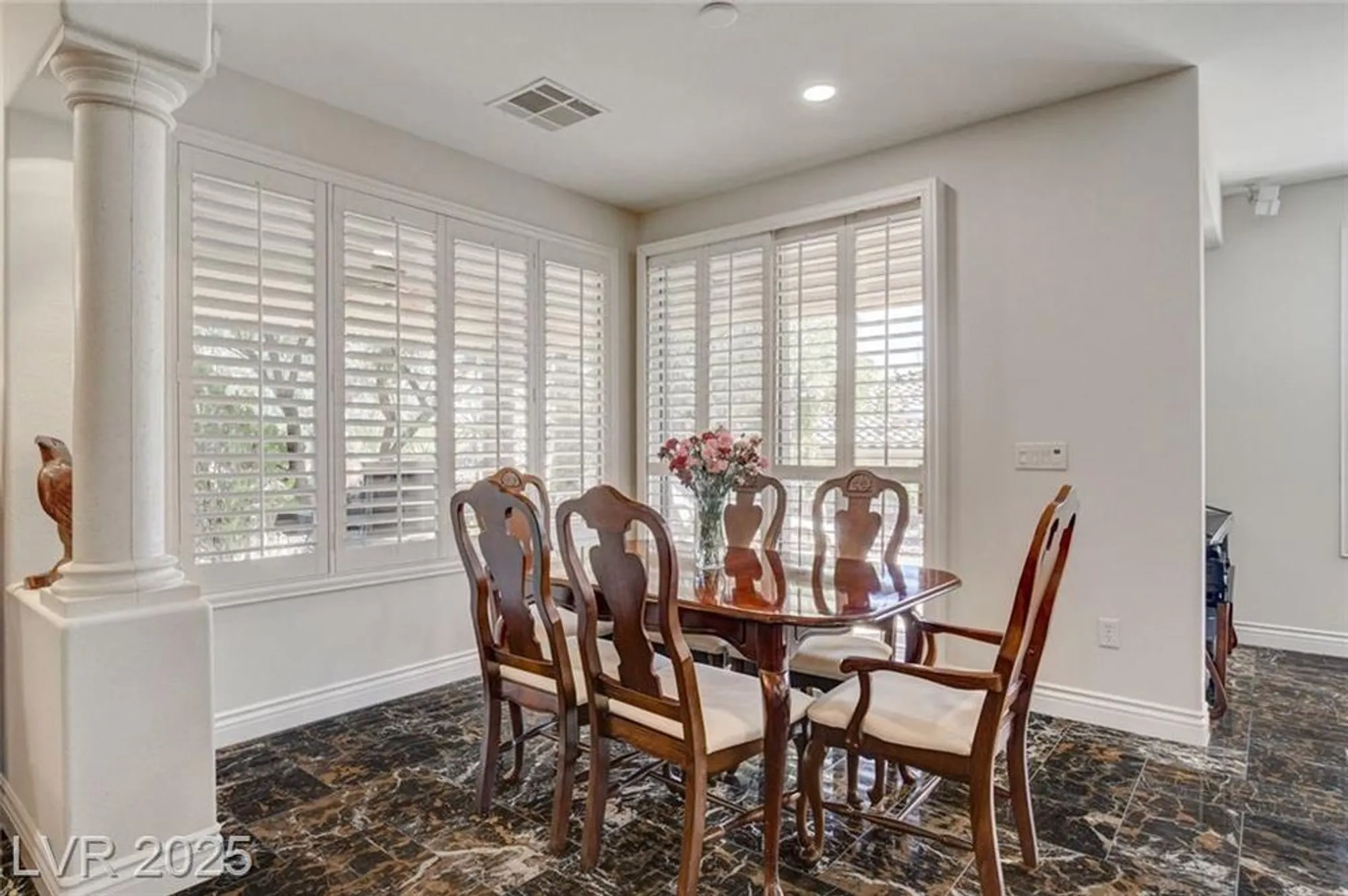 Property Slideshow image 27 of 47 | 10237 andante ct, Las Vegas, NV, 89135