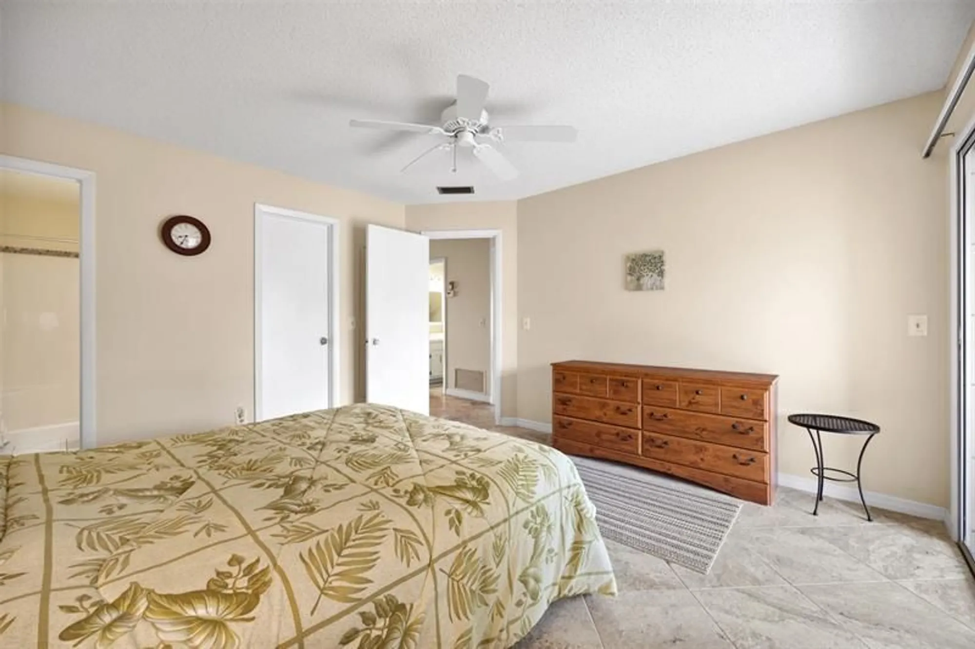 Property Slideshow image 10 of 15 | 3 vista gardens trl apt 202, Vero Beach, FL, 32962