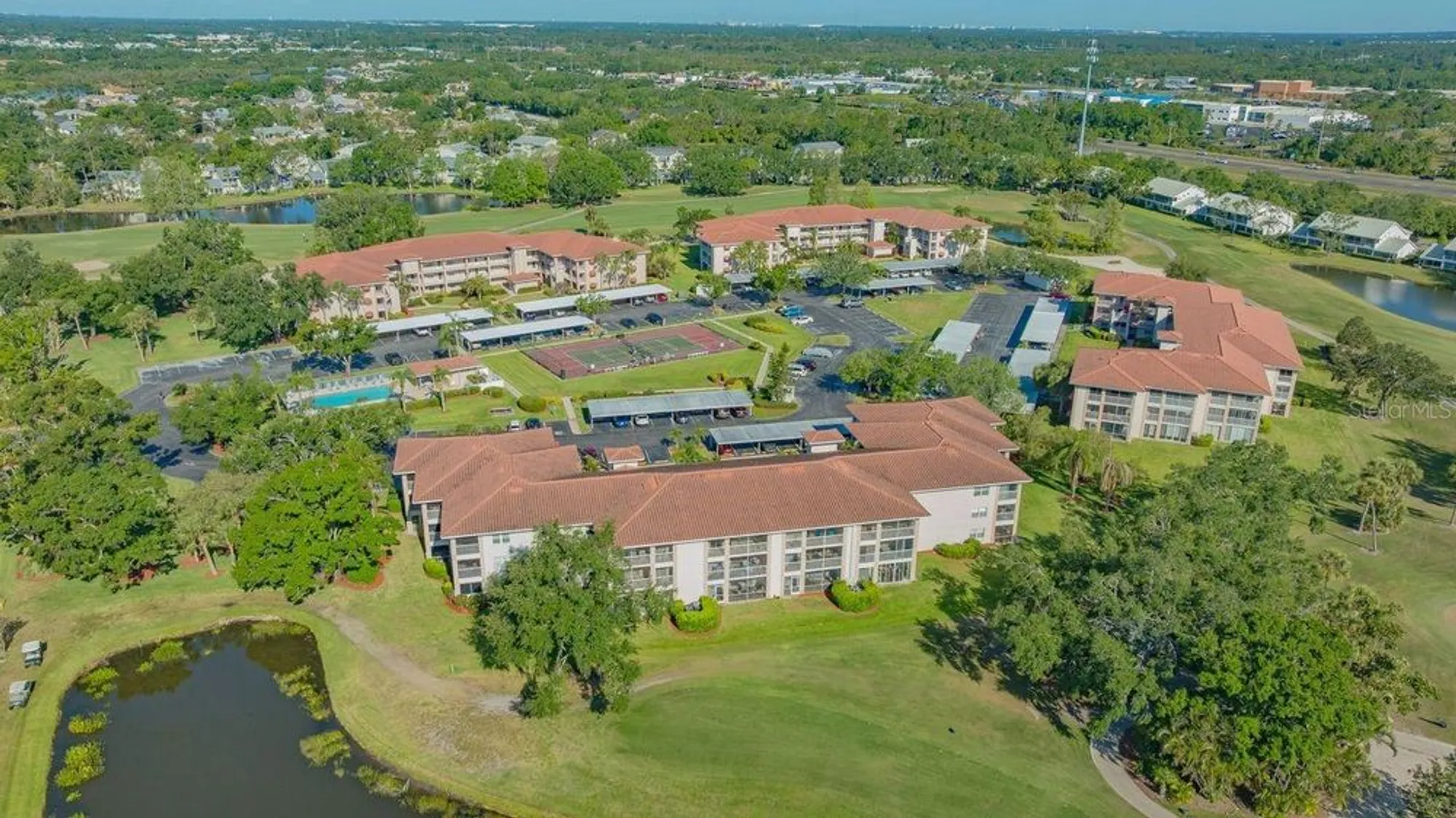 Property Slideshow image 33 of 80 | 6501 stone river rd apt 304, Bradenton, FL, 34203