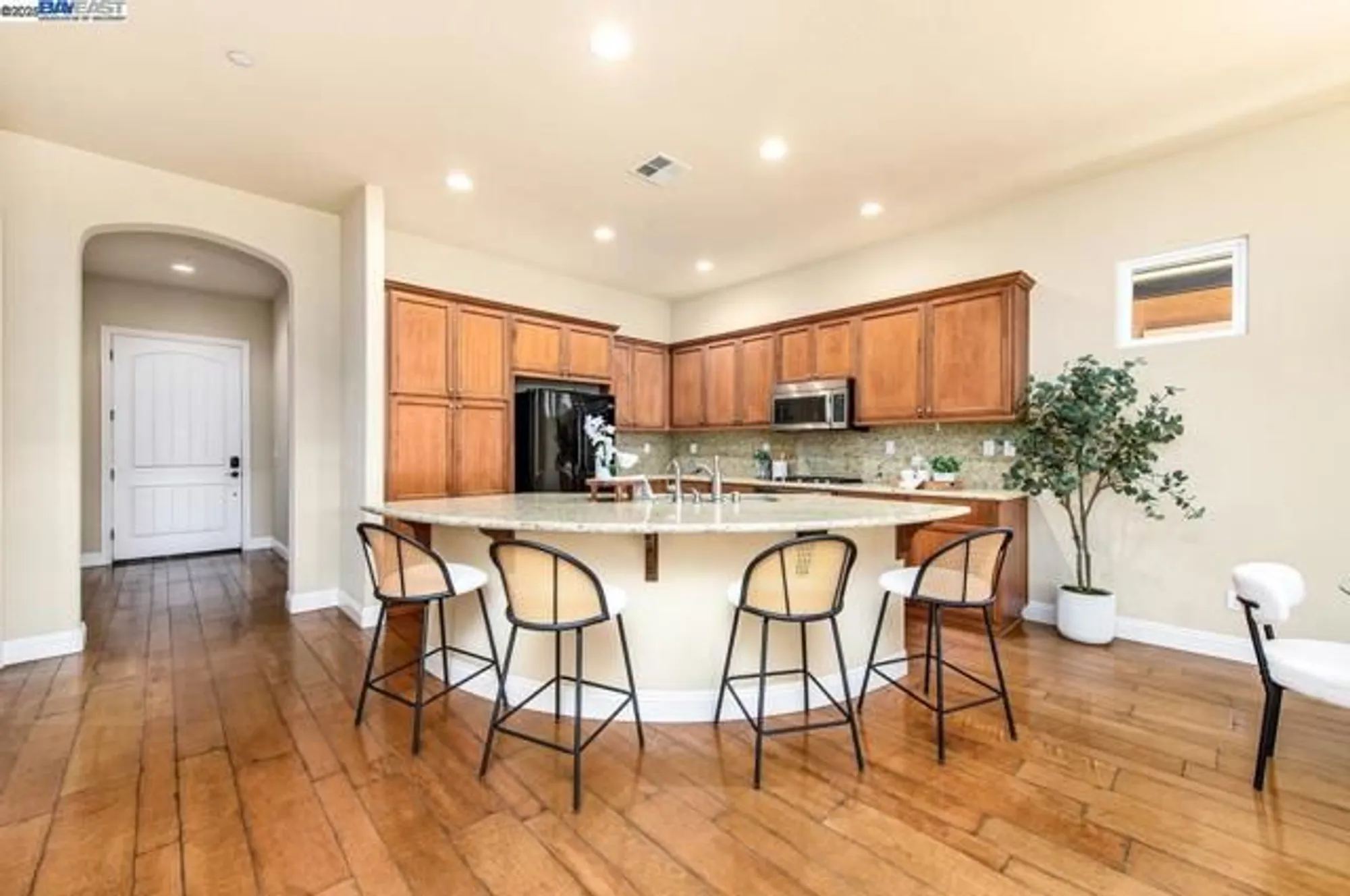 Property Slideshow image 10 of 60 | 1033 malbec ln, Brentwood, CA, 94513