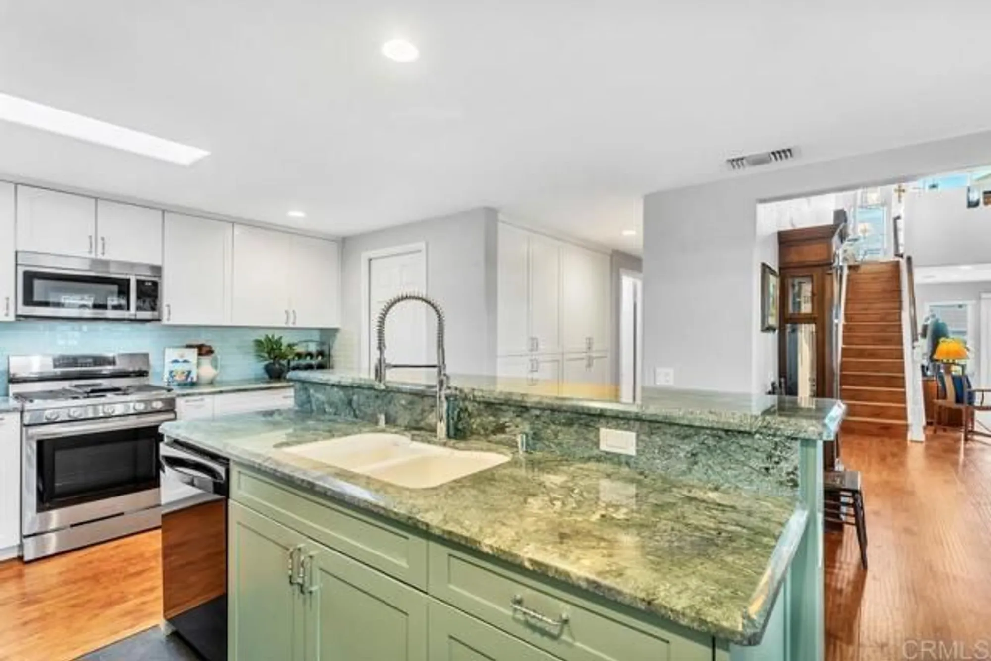 Property Slideshow image 17 of 42 | 4169 rhodes way, Oceanside, CA, 92056