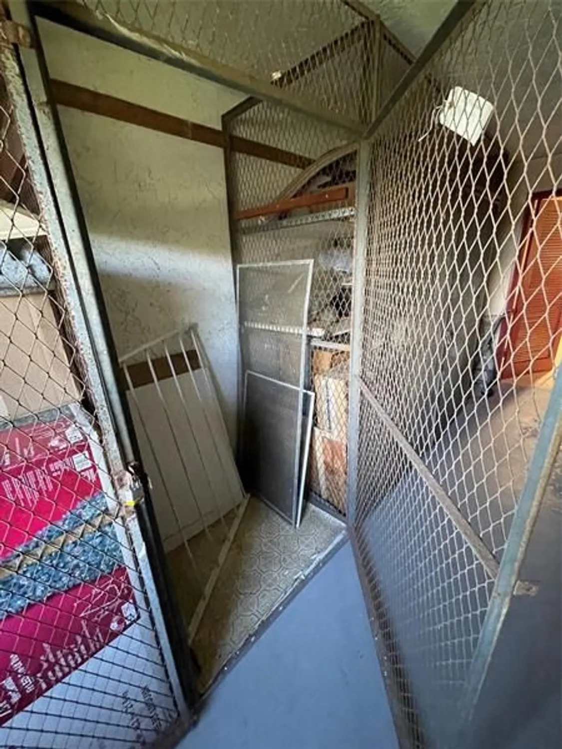 Property Slideshow image 25 of 57 | 1005 country club dr apt 205, Margate, FL, 33063