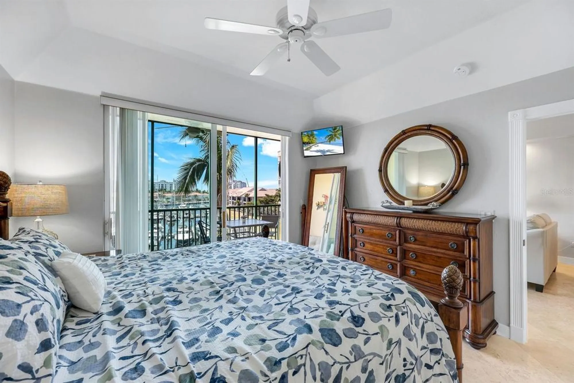 Property Slideshow image 16 of 40 | 2090 matecumbe key rd 1404, Punta Gorda, FL, 33955