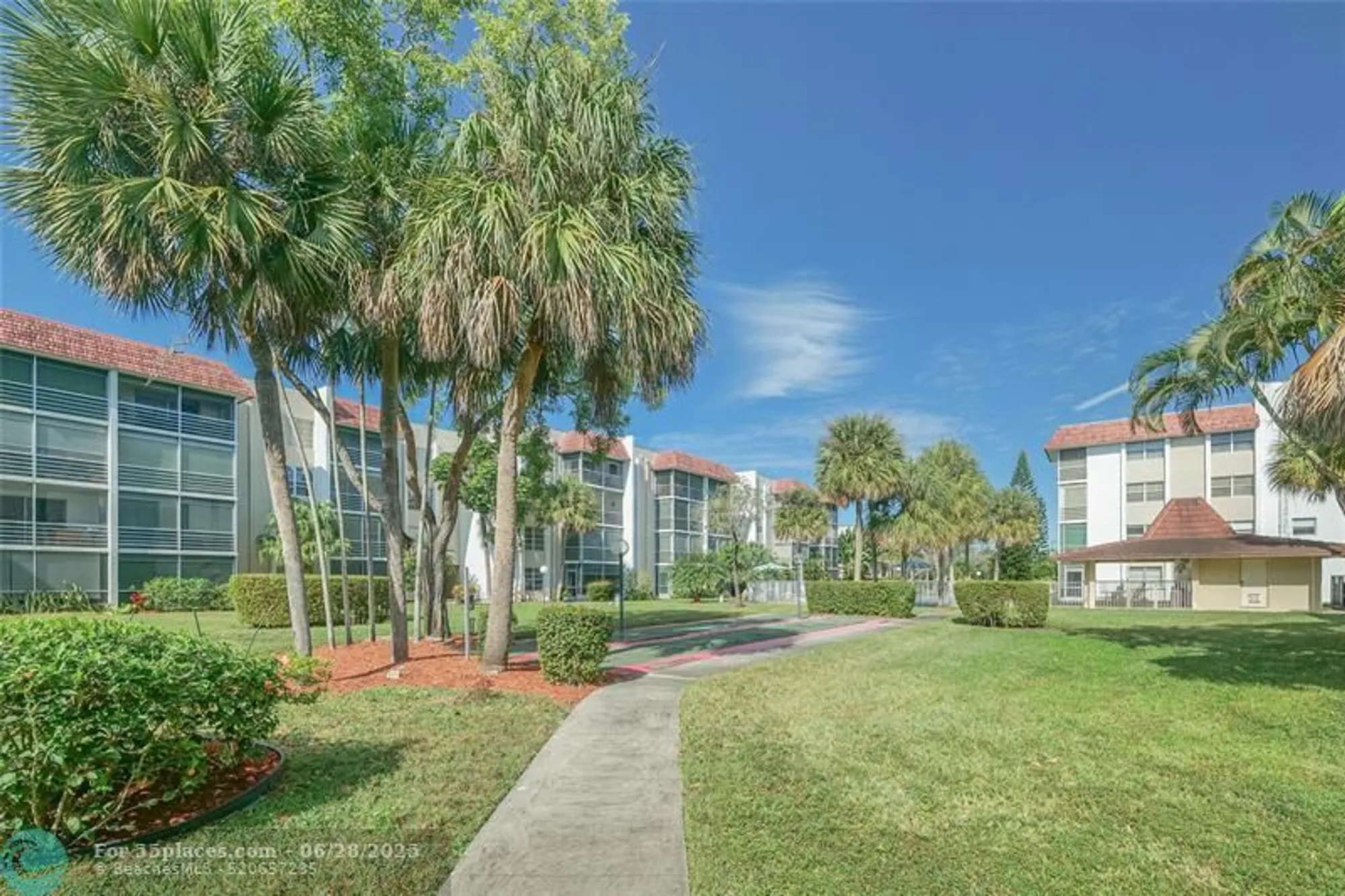 Property Slideshow image 52 of 57 | 3531 inverrary dr apt 407, Lauderhill, FL, 33319