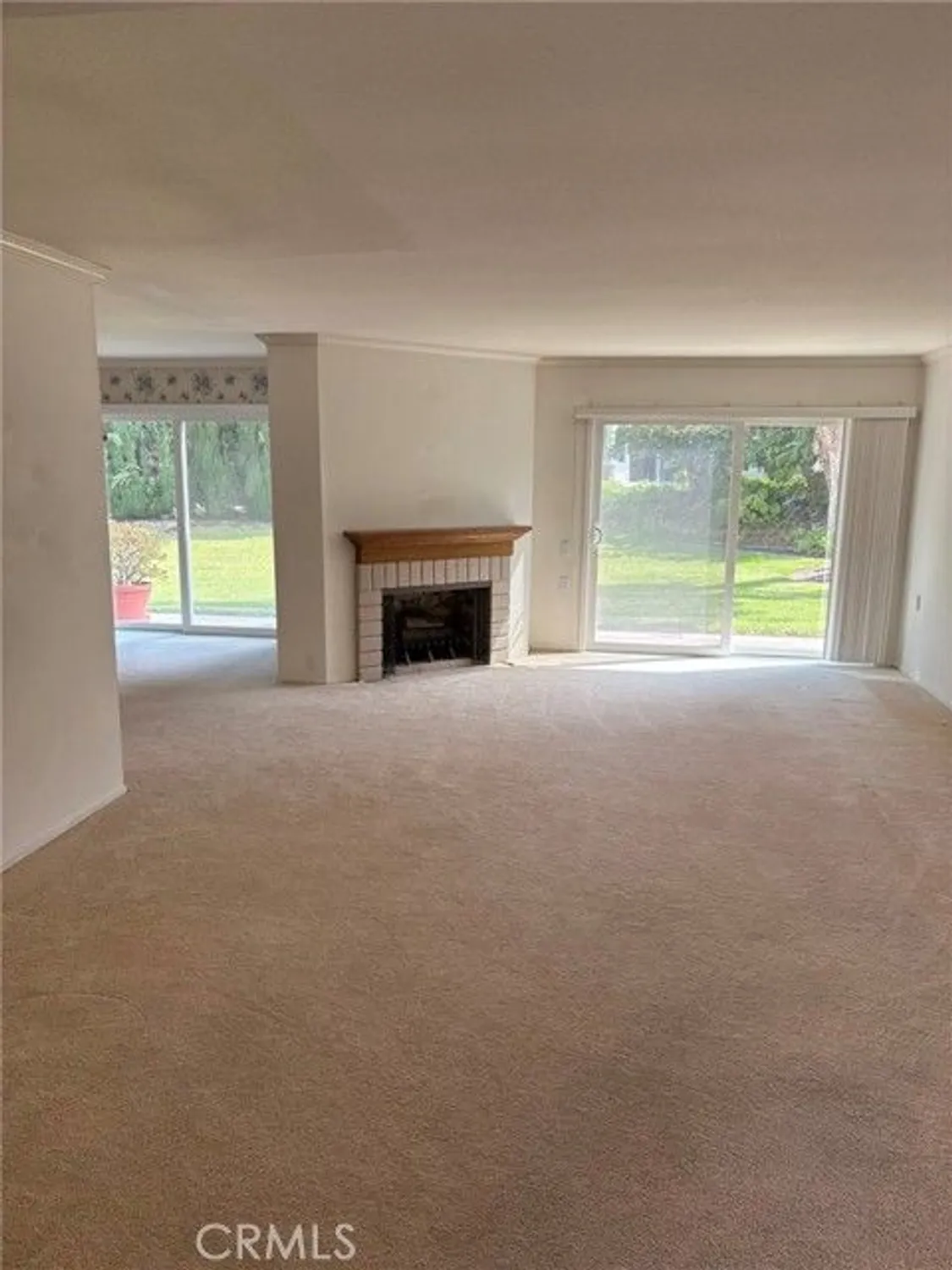 Property Slideshow image 11 of 20 | 5149 miembro, Laguna Woods, CA, 92637