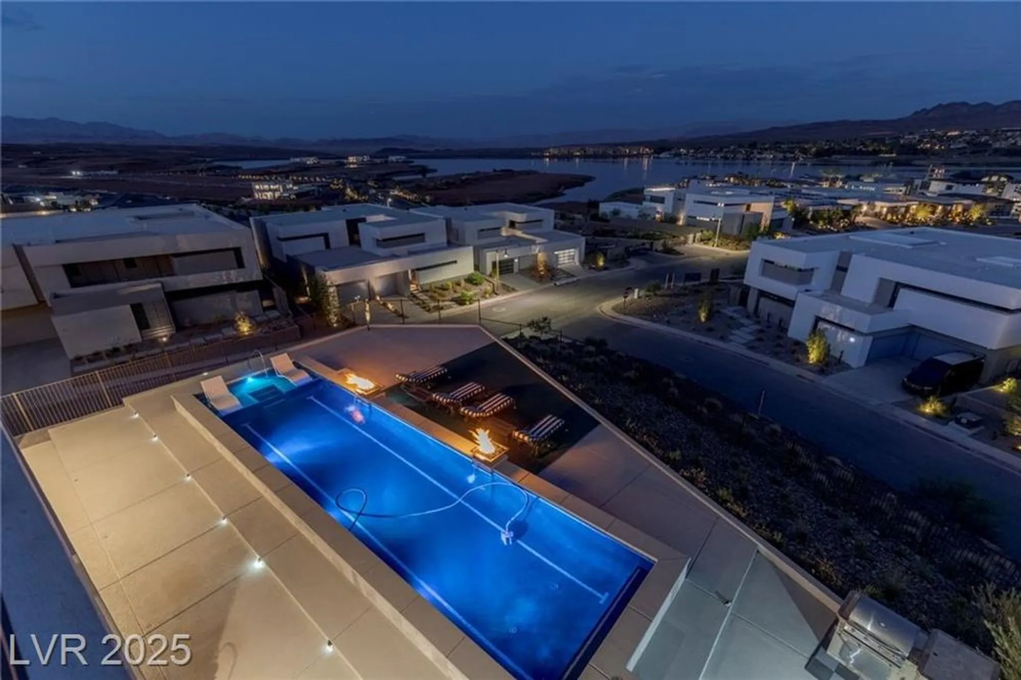 Property Slideshow image 70 of 85 | 53 falling ridge ln, Henderson, NV, 89011