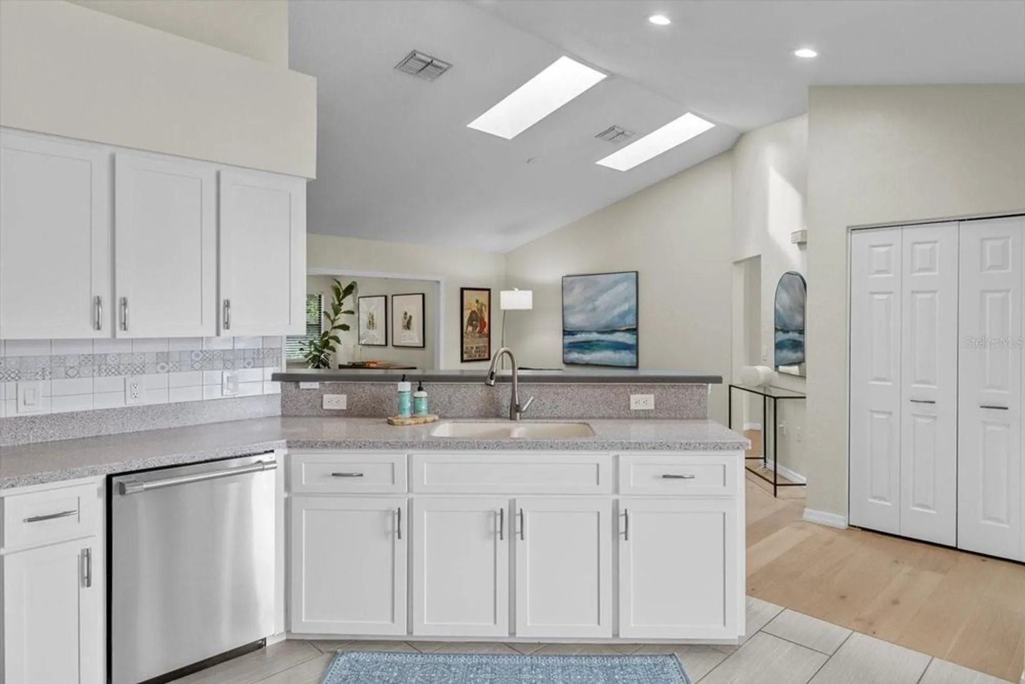 Property Slideshow image 15 of 49 | 1445 n chapelcross loop, Crystal River, FL, 34429