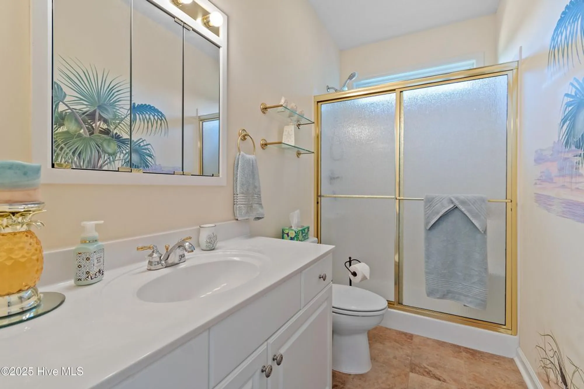 Property Slideshow image 25 of 51 | 186 ravennaside dr, Calabash, NC, 28467