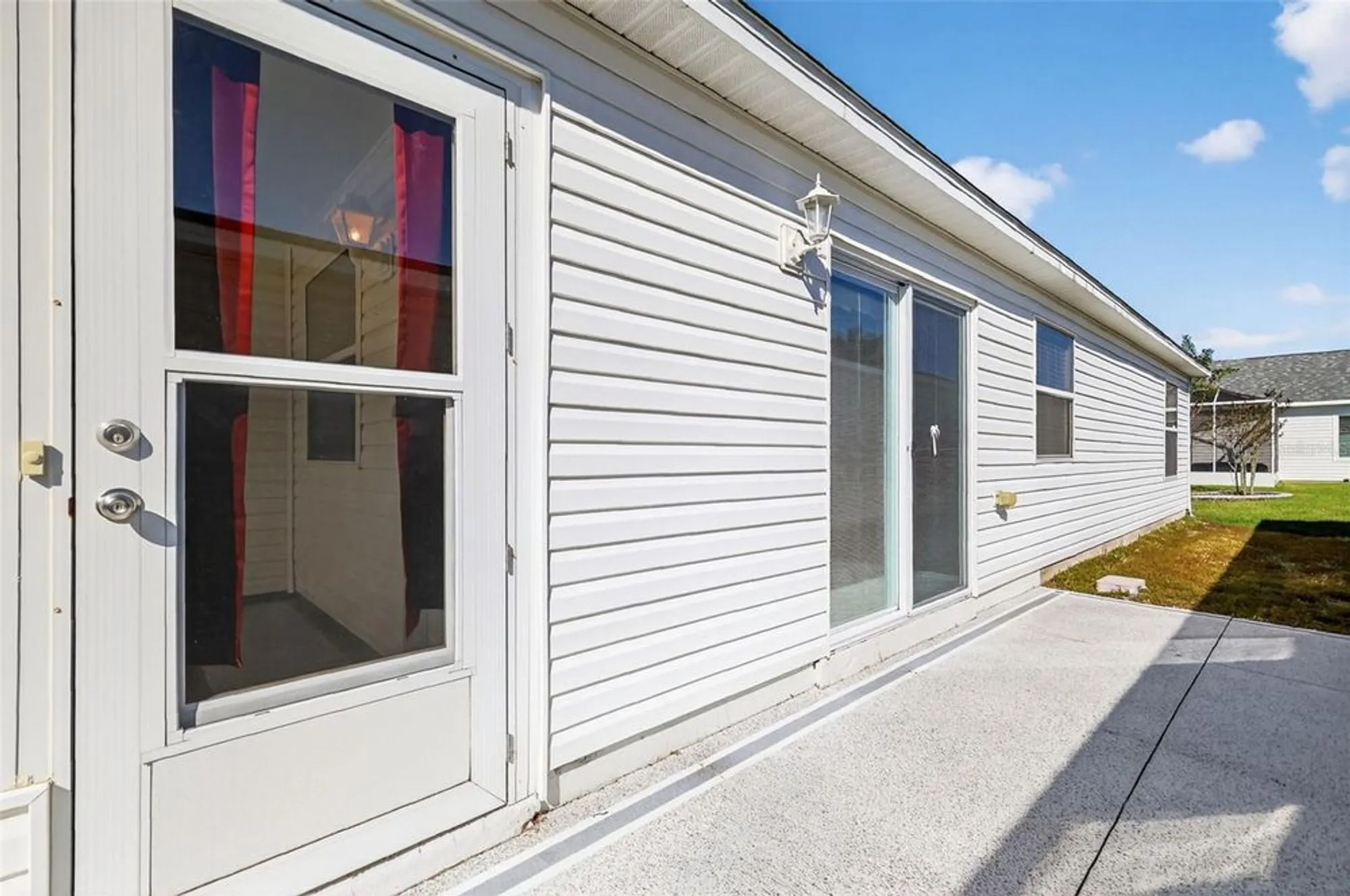 Property Slideshow image 30 of 35 | 2475 laurel bay ln, The Villages, FL, 32162