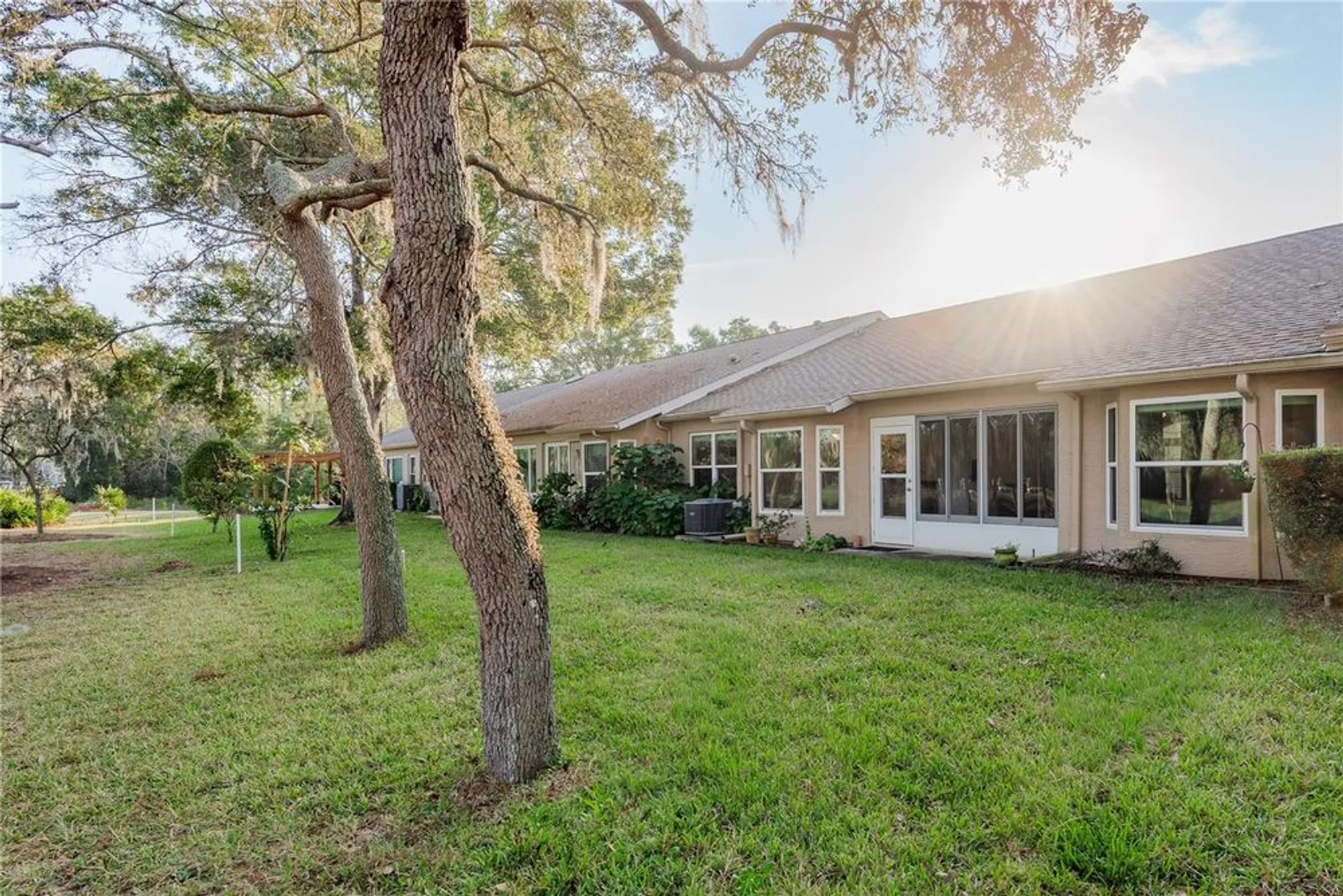 Property Slideshow image 30 of 36 | 9347 clearmeadow ln, New Port Richey, FL, 34655